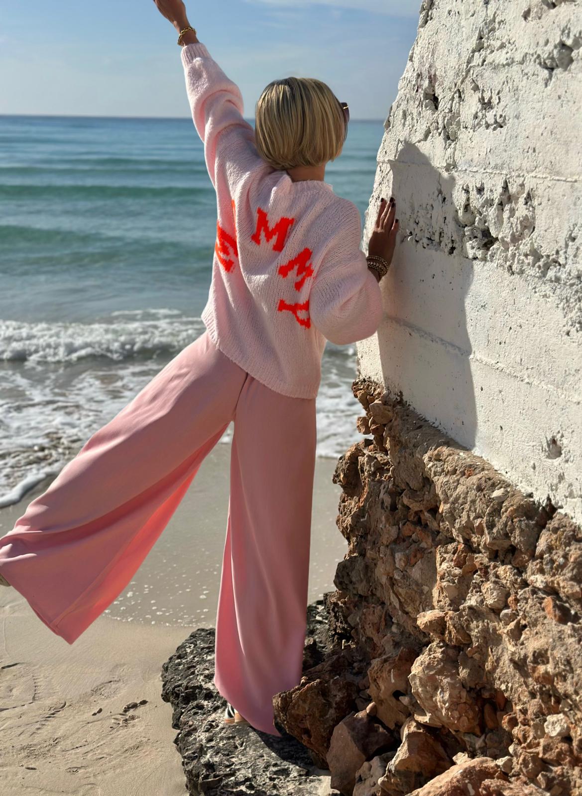 Mommy – Strickpullover mit Statement-Rücken in Rosé