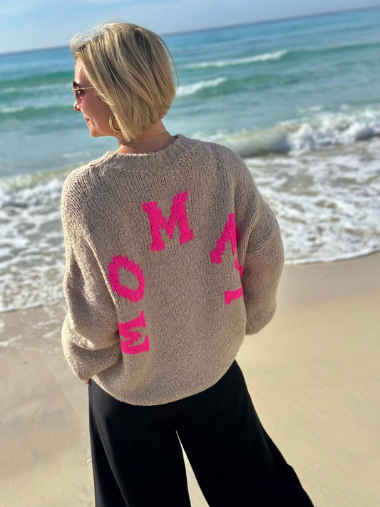 Mommy – Strickpullover mit Statement-Rücken in Taupé