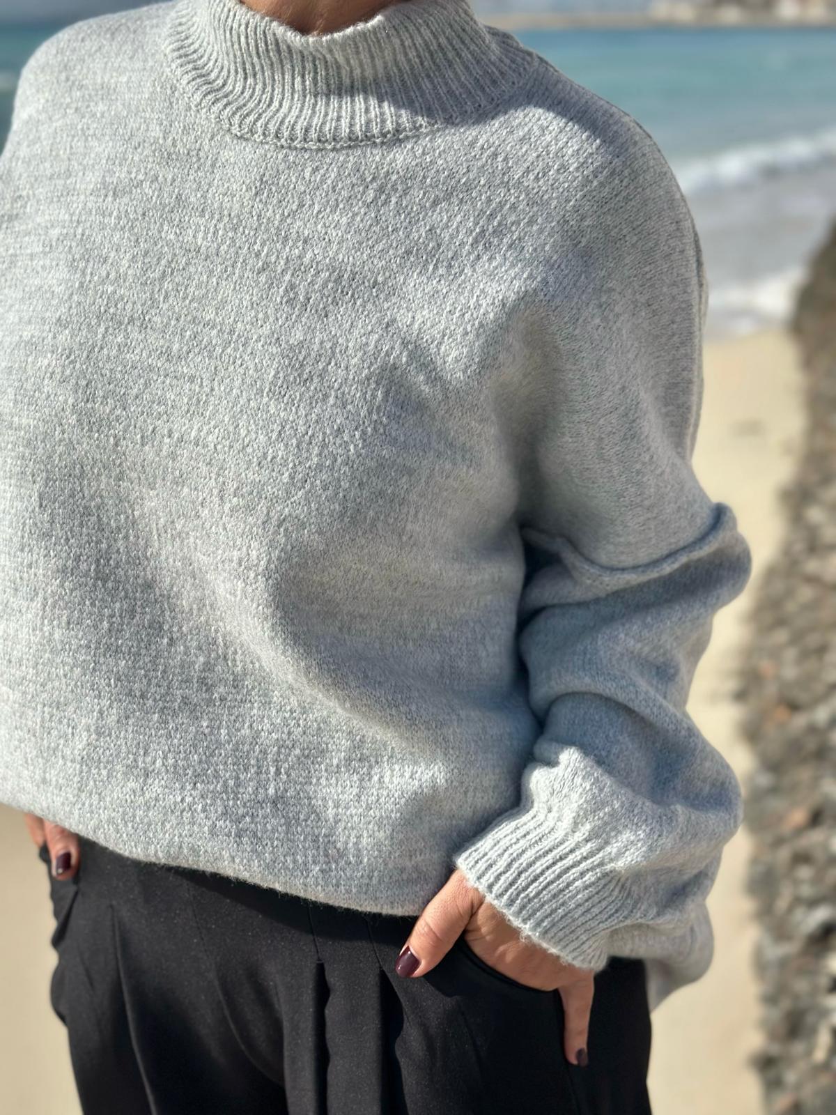 Feel Good Knit – Rollkragenpullover in Grau