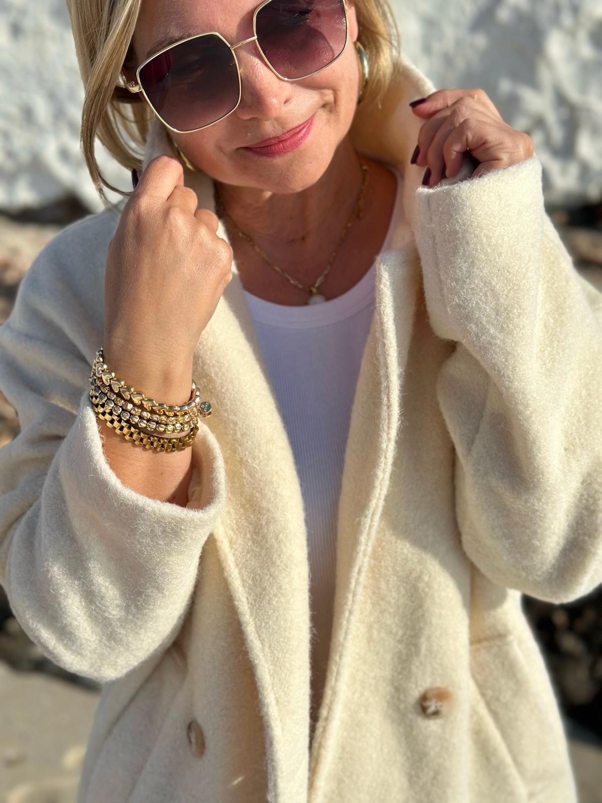 Eleganter Wollmantel in Creme