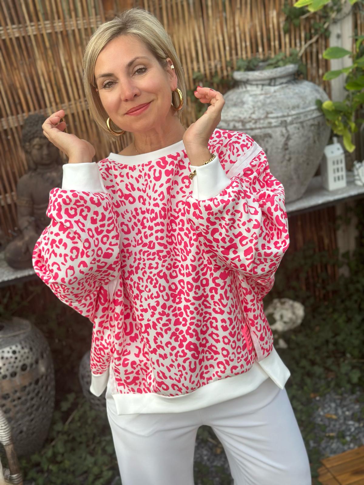 Wild & Cozy – Leo Sweatshirt in Pink