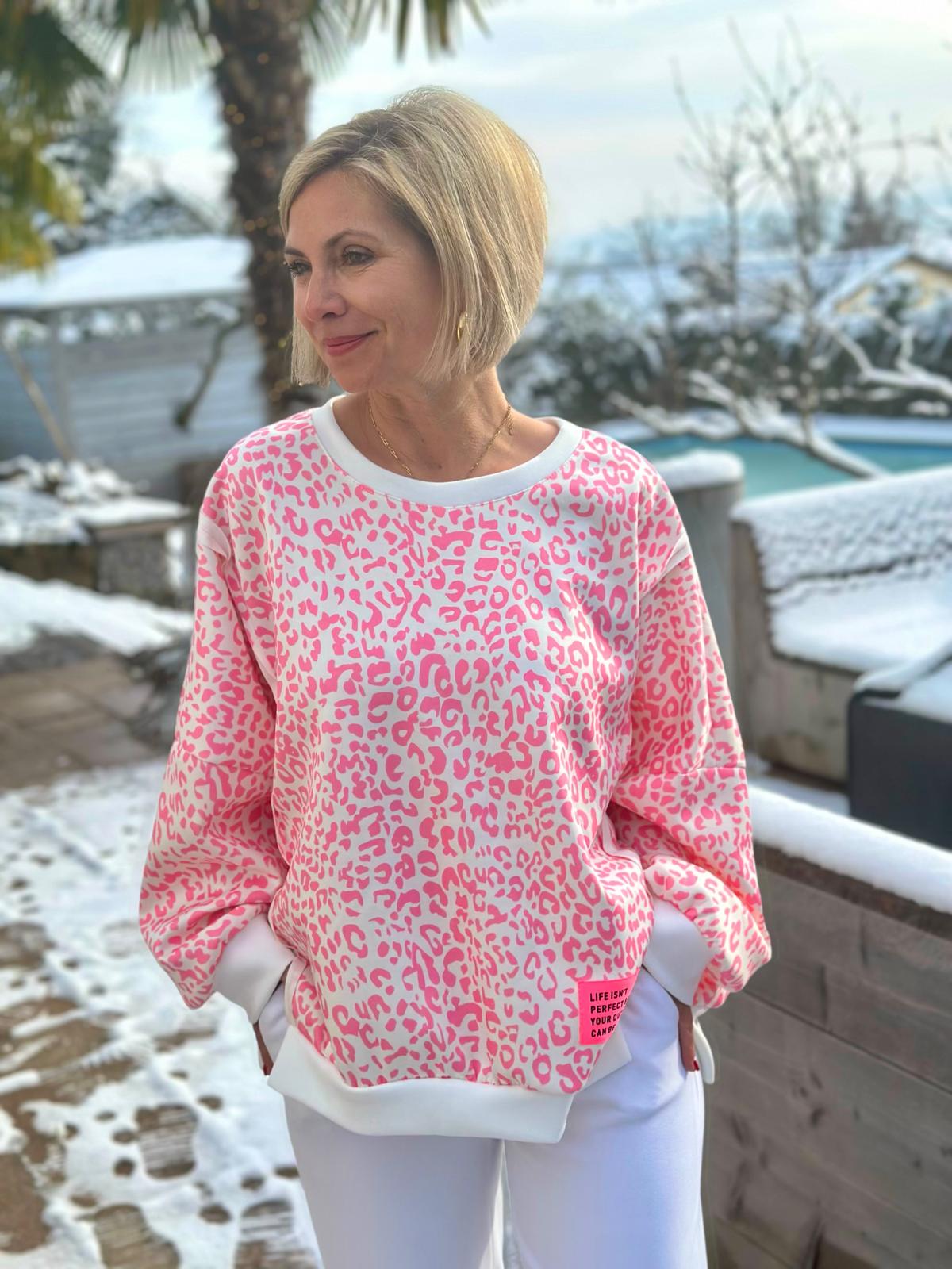 Wild & Cozy – Leo Sweatshirt in Rosé