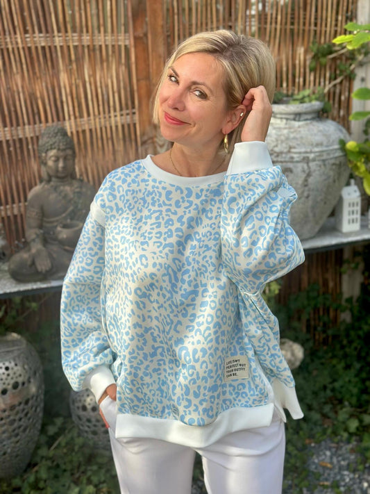 Wild & Cozy – Leo Sweatshirt in Ocean