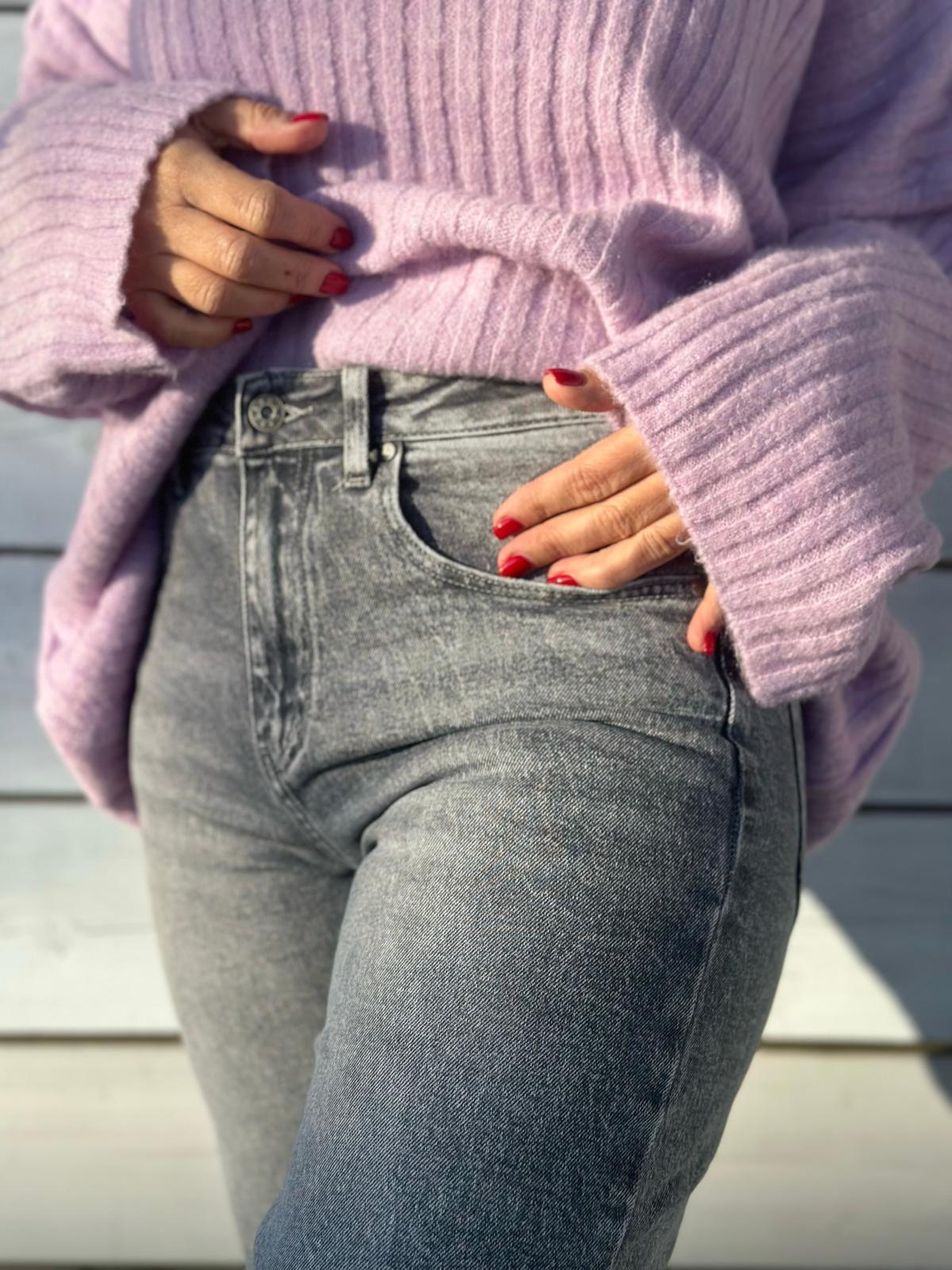 Grey Comfort Jeans mit modernem Straight Fit