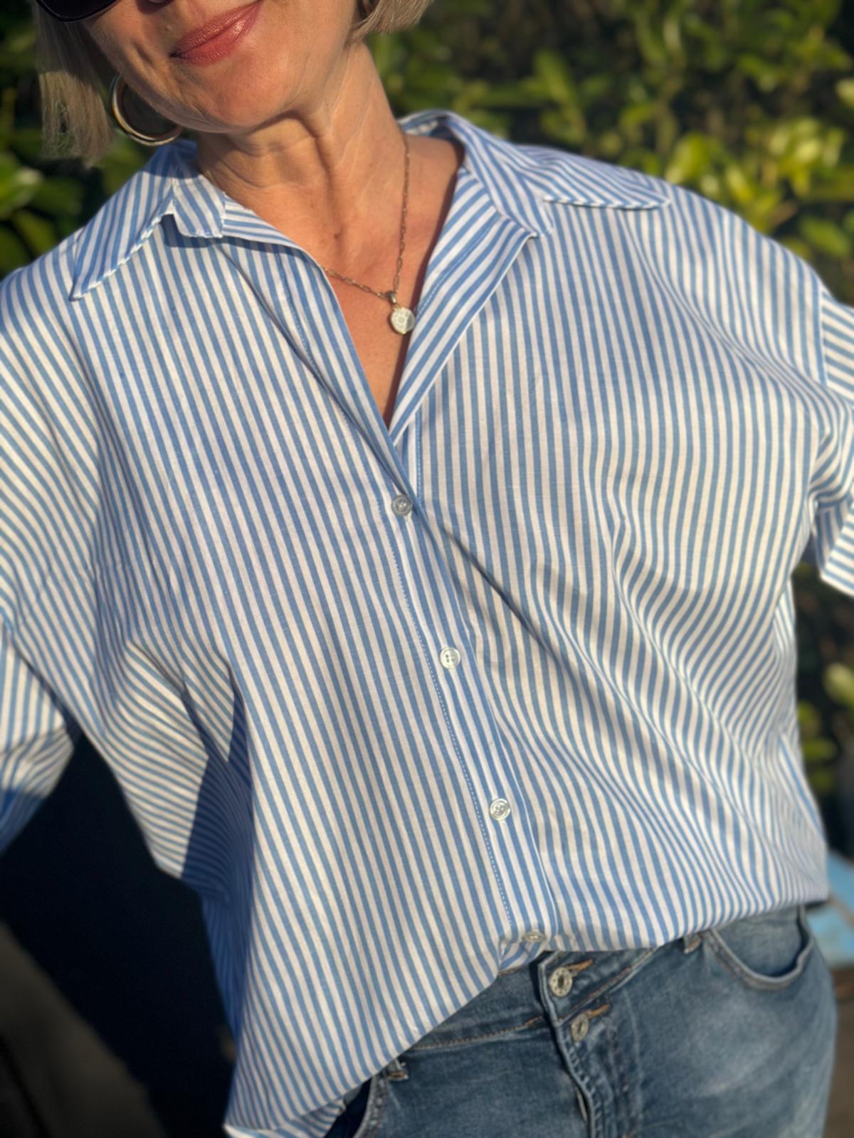 Stylische Streifenbluse "Love in the sun" in Hellblau