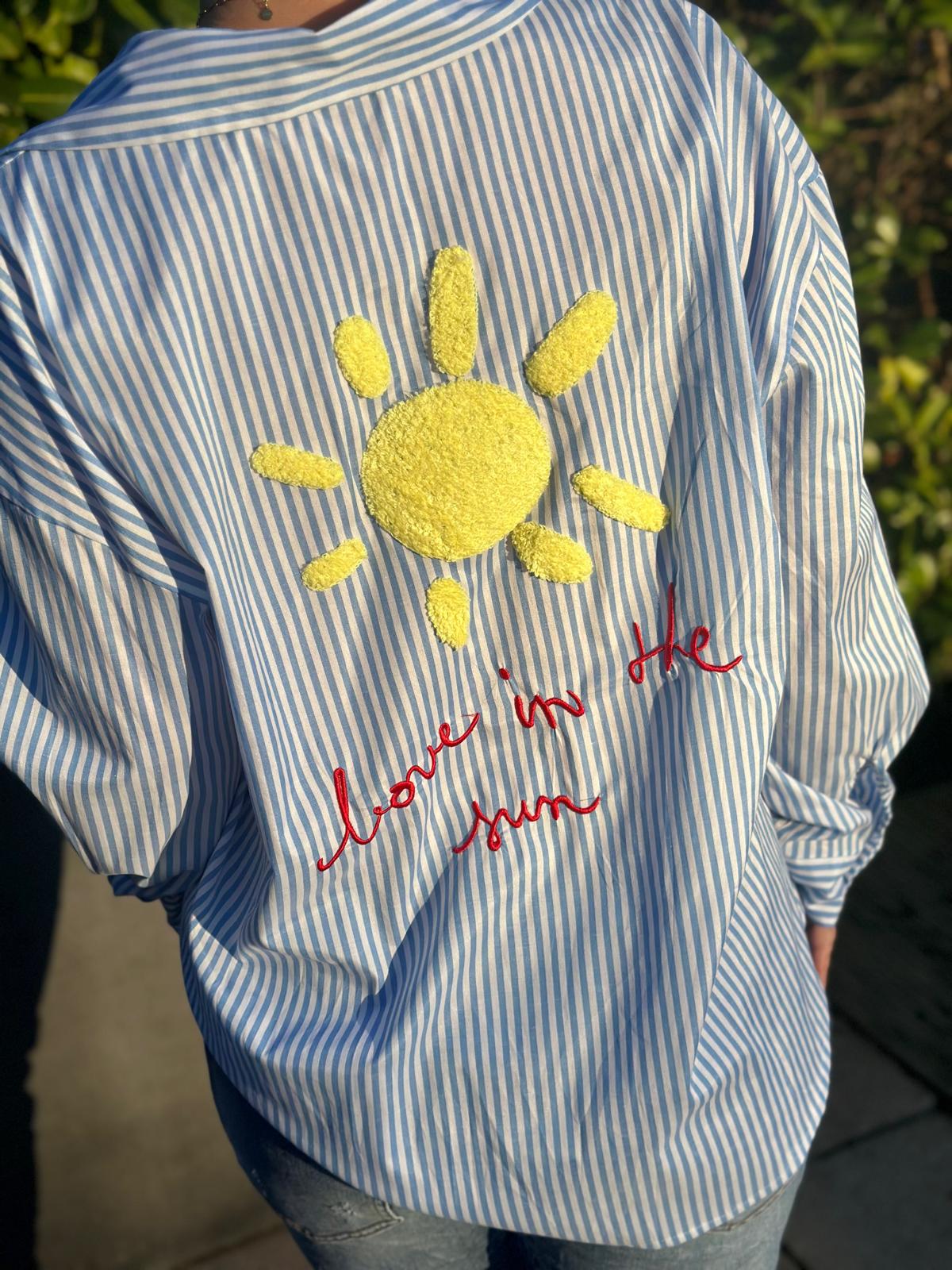 Stylische Streifenbluse "Love in the sun" in Hellblau