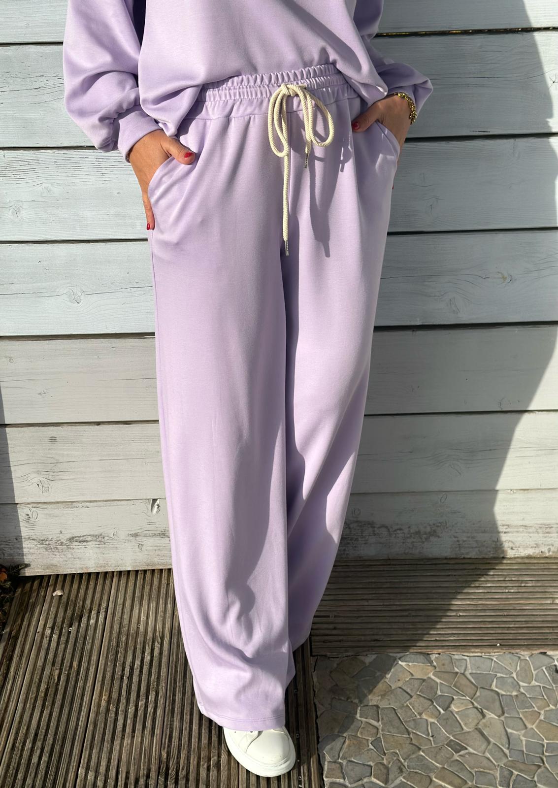 Soft Touch Jogpants in Flieder