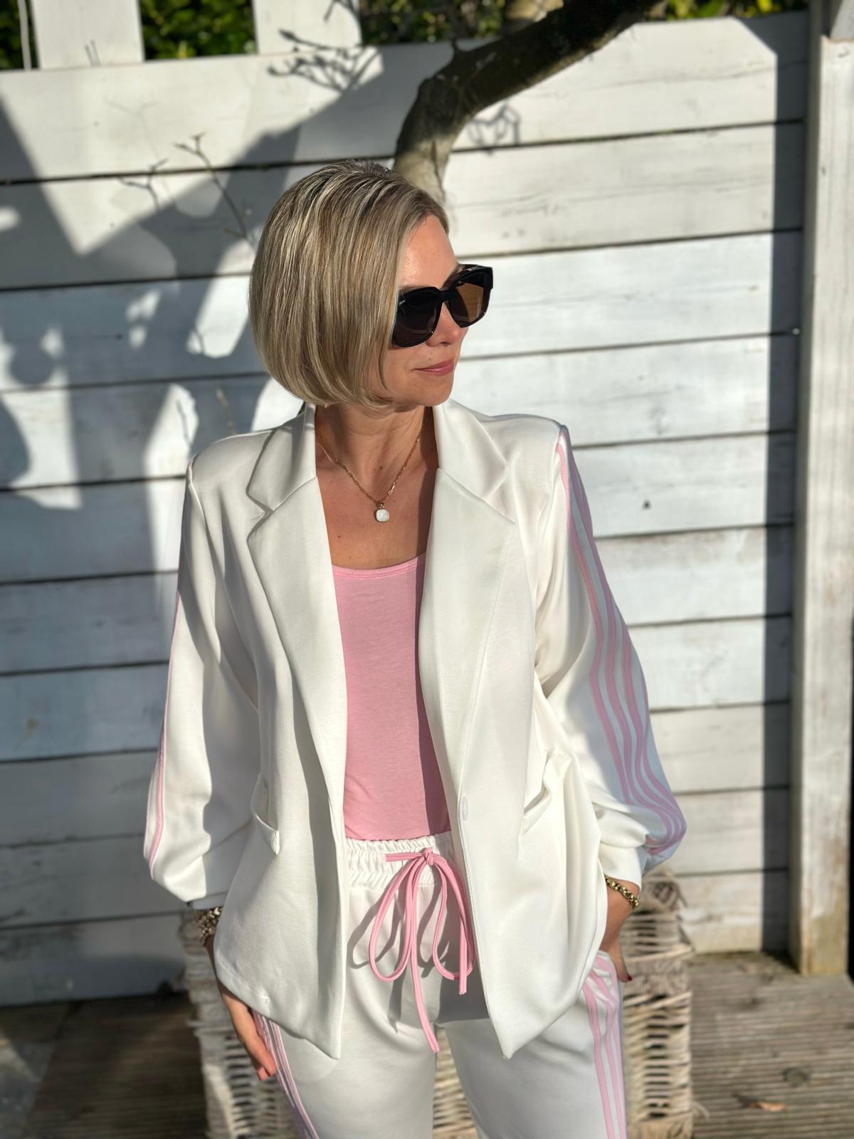 Edler Soft-Blazer mit rosé Streifen in Weiss