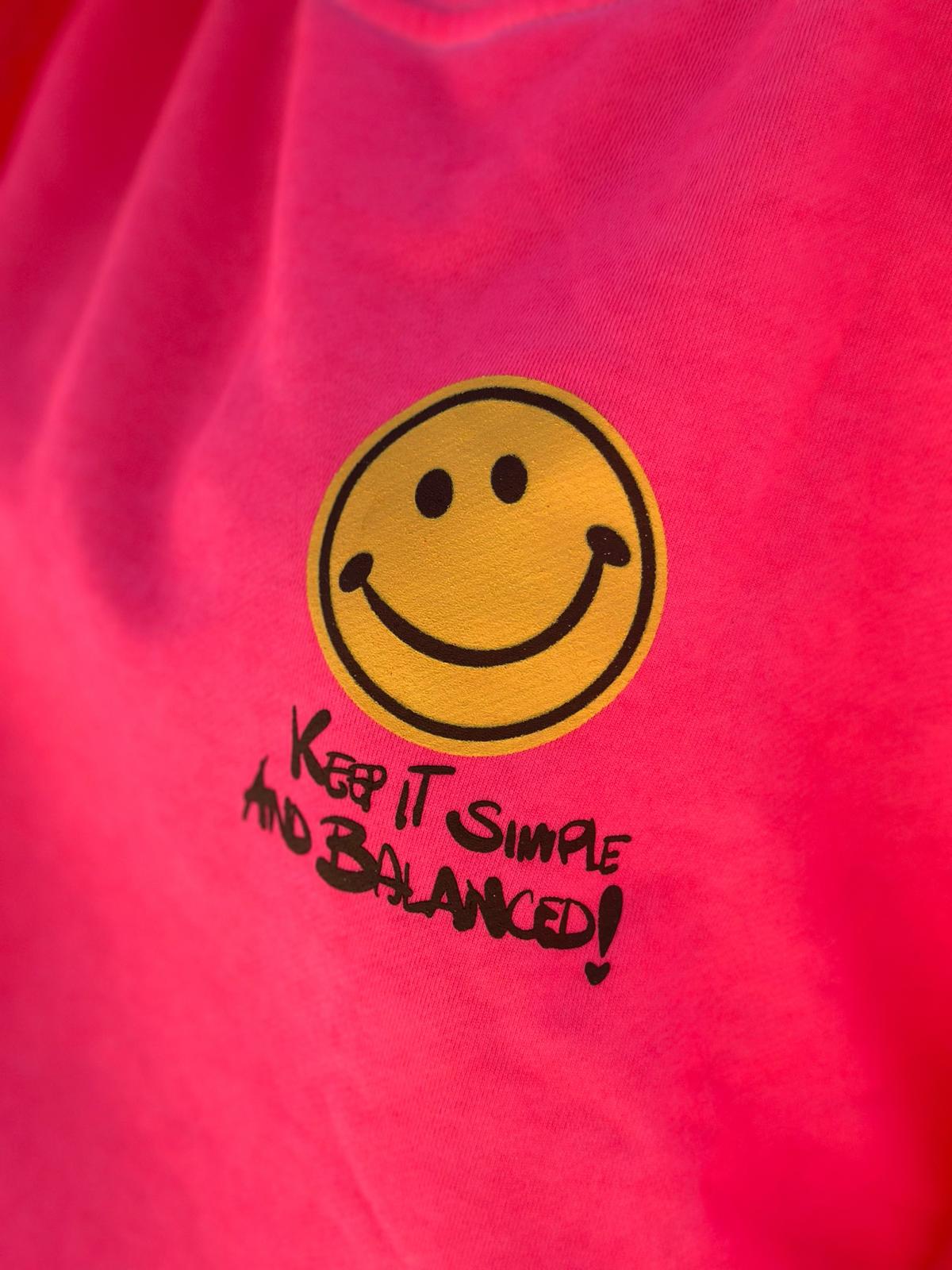 Smile Statement Sweatshirt „Keep it Simple & Balanced“ – NEON PINK