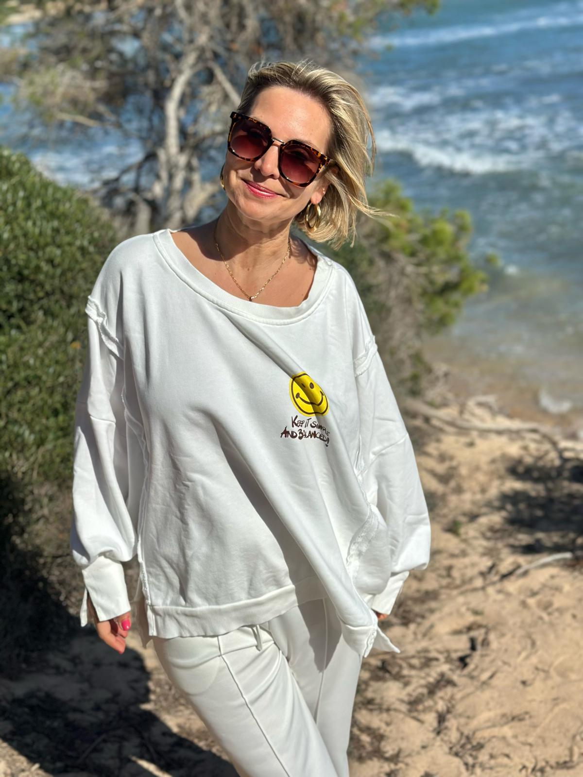 Smile Statement Sweatshirt „Keep it Simple & Balanced“ – WEISS
