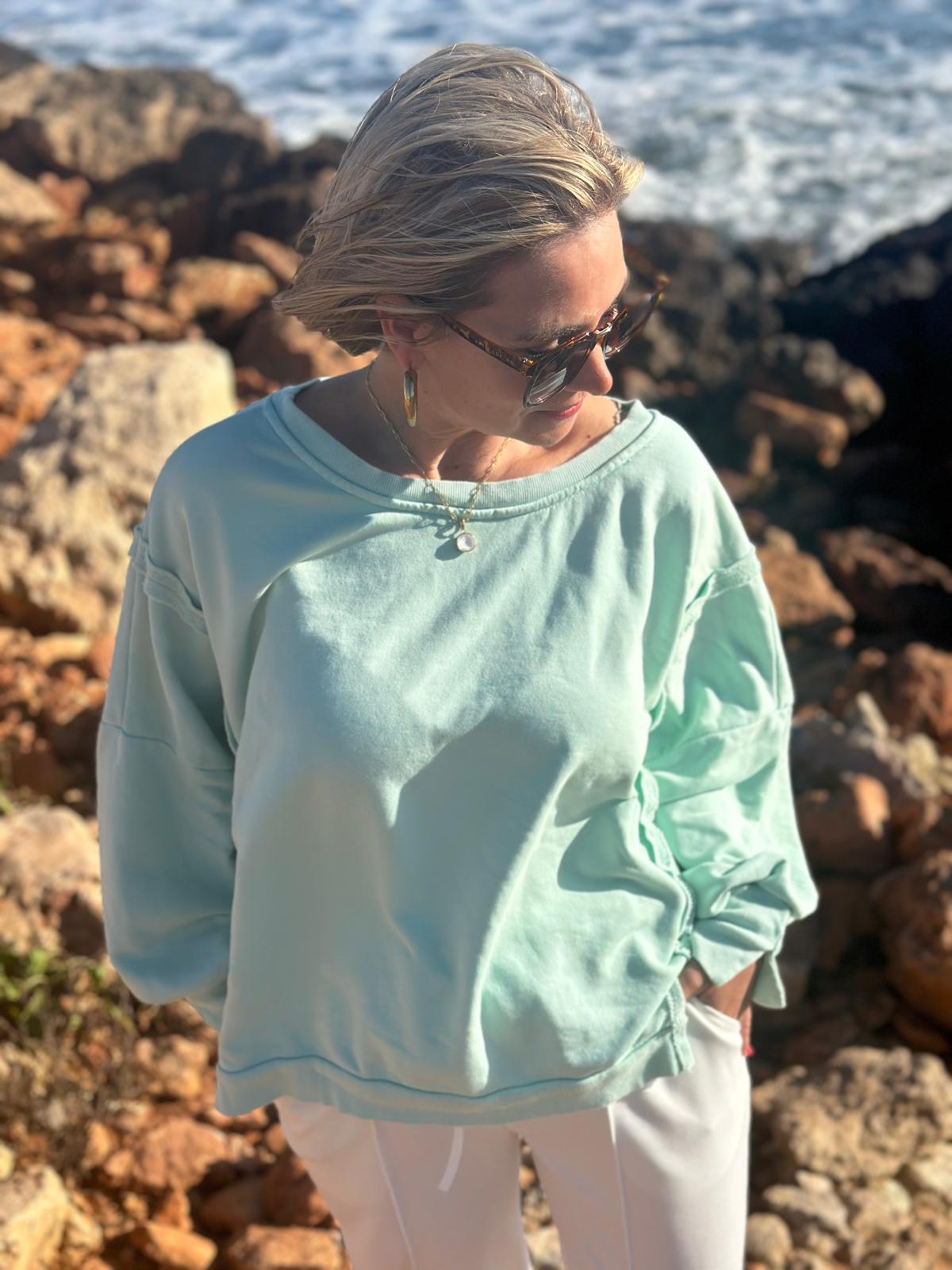 Easy Breeze Sweatshirt – Mint Green