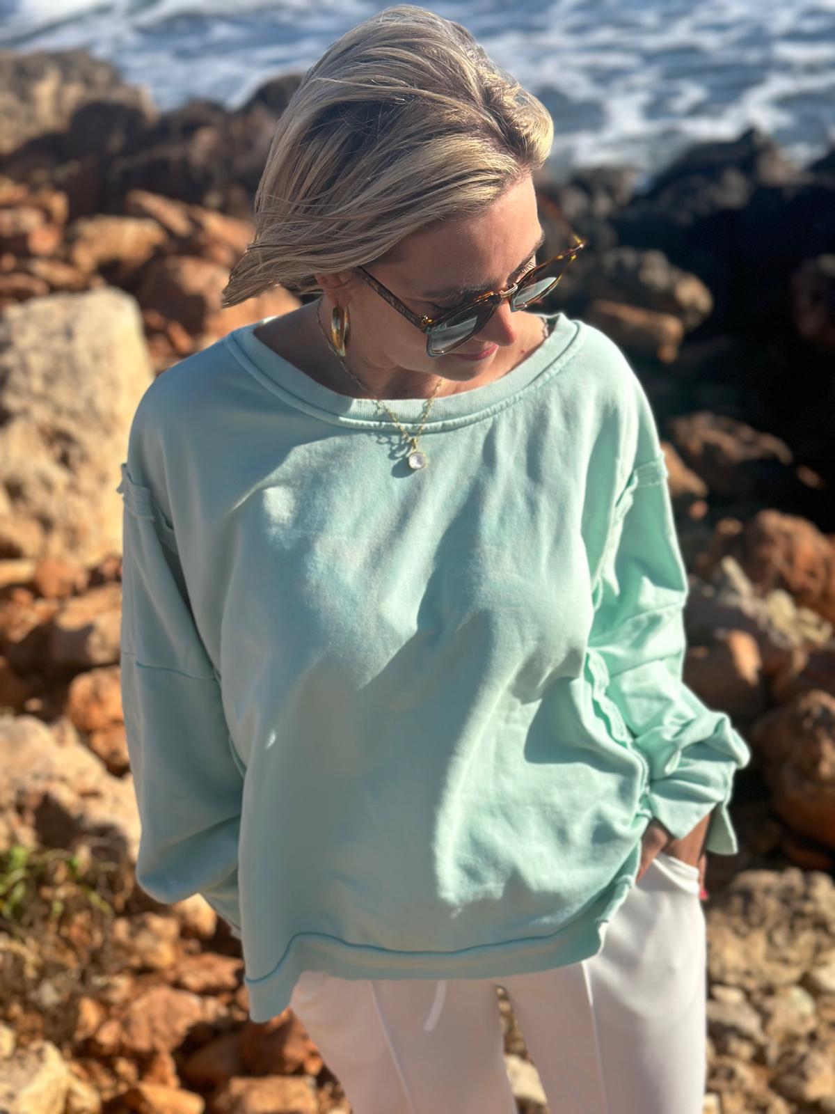 Easy Breeze Sweatshirt – Mint Green