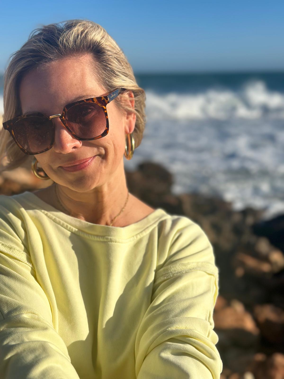 Easy Breeze Sweatshirt – Sunny Yellow
