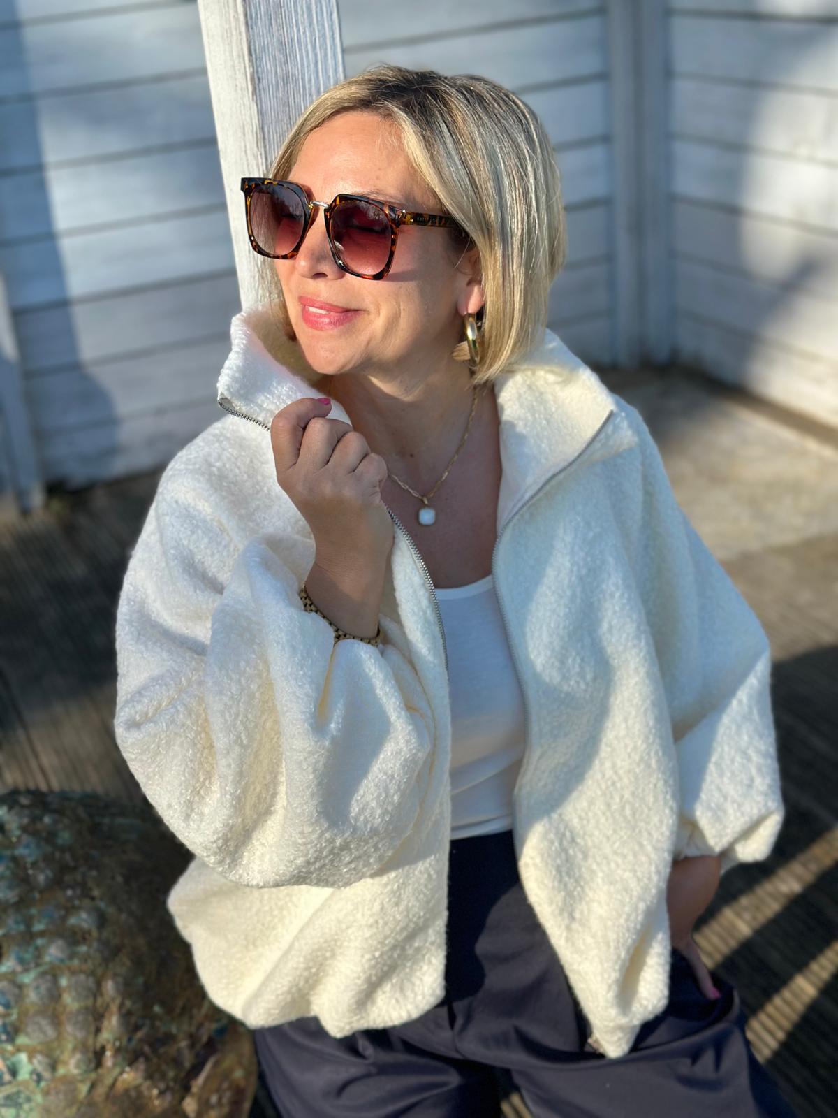 Soft Teddy Jacke - Classy White