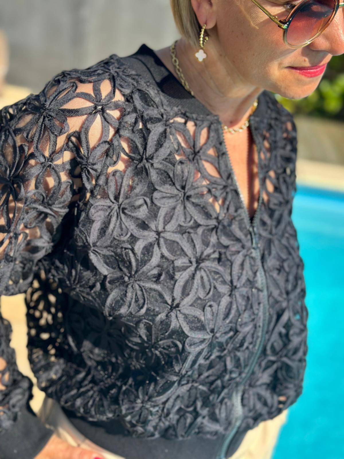 Jacke „Black Lace Bloom“