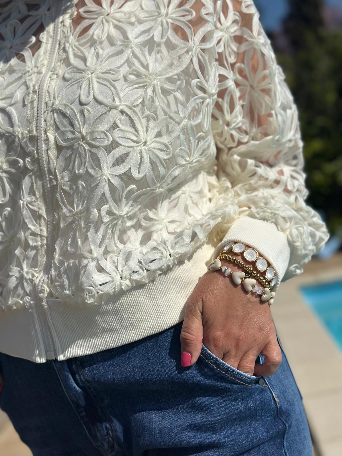 Jacke „Cremé Lace Bloom“