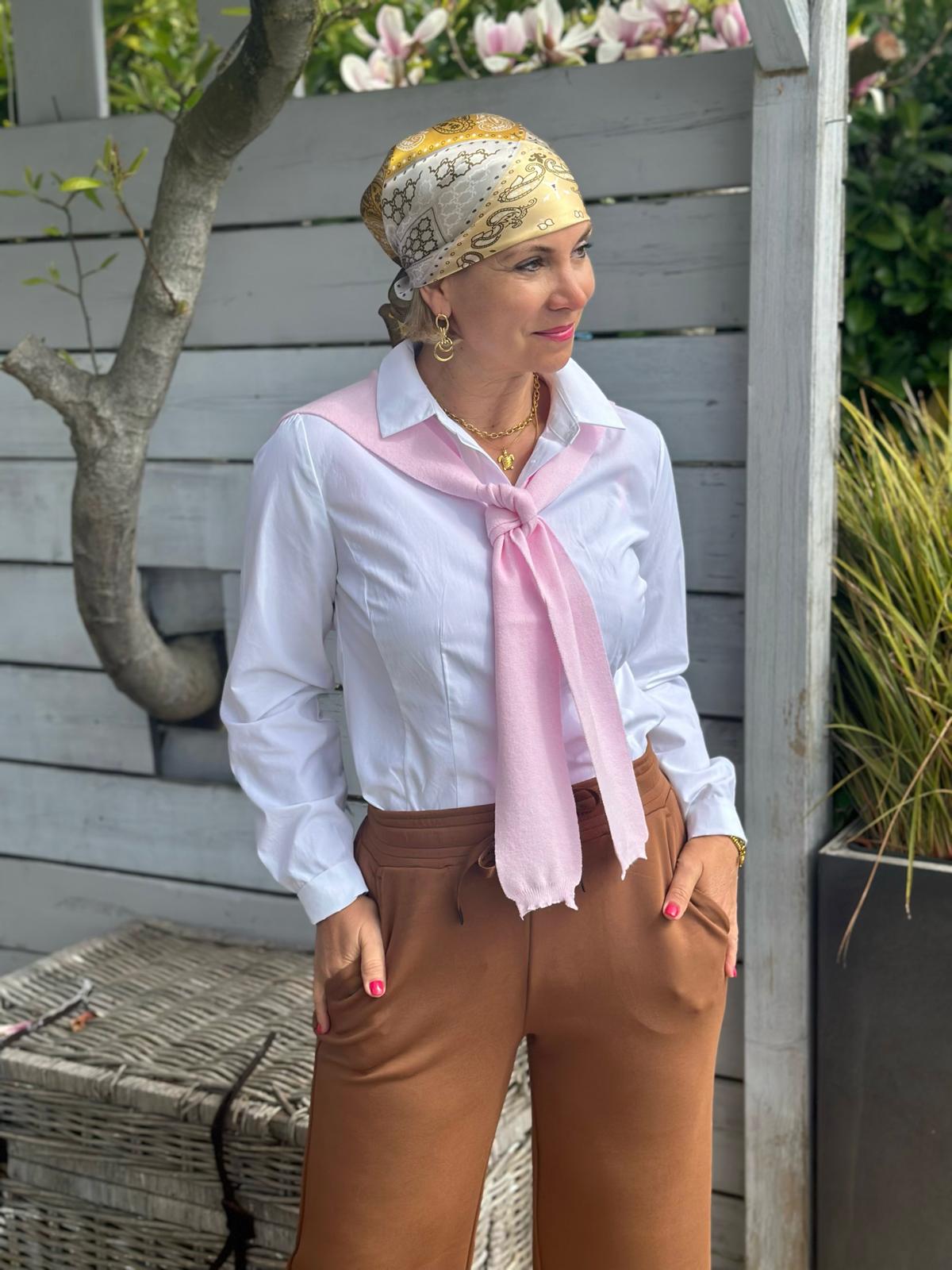 Shoulder Chic – Feinstrick in Rosé
