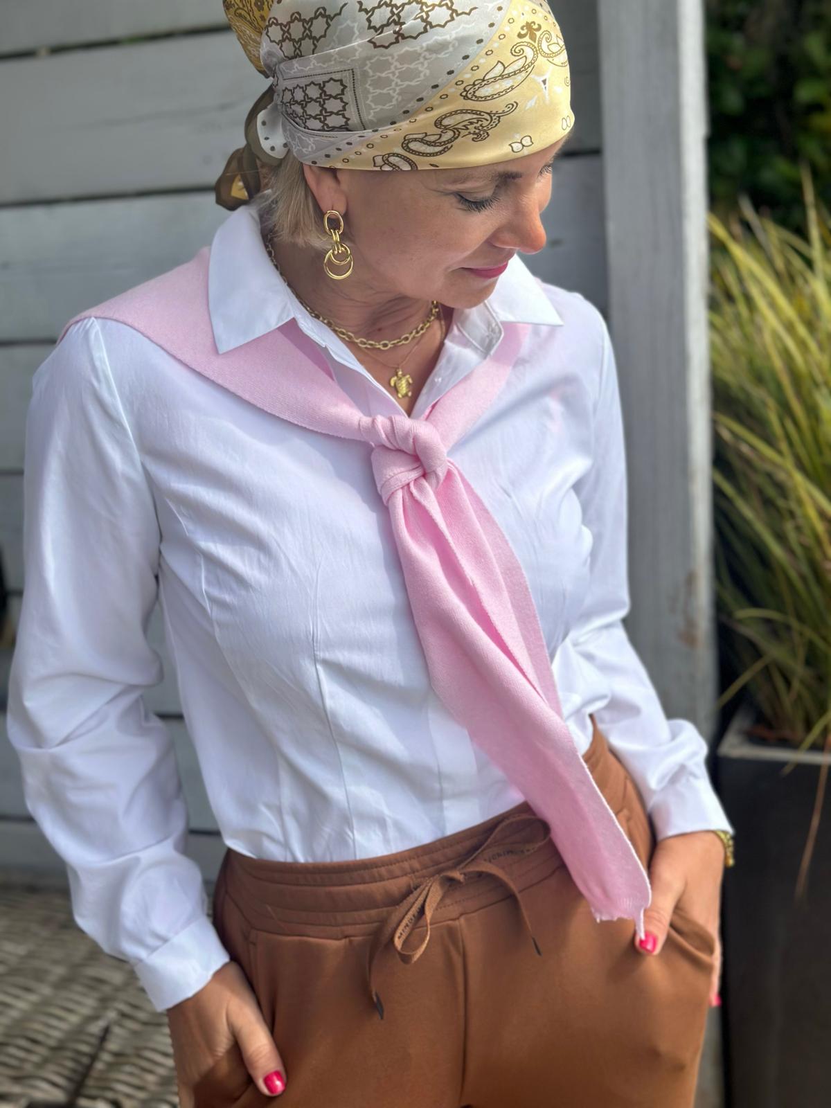 Shoulder Chic – Feinstrick in Rosé