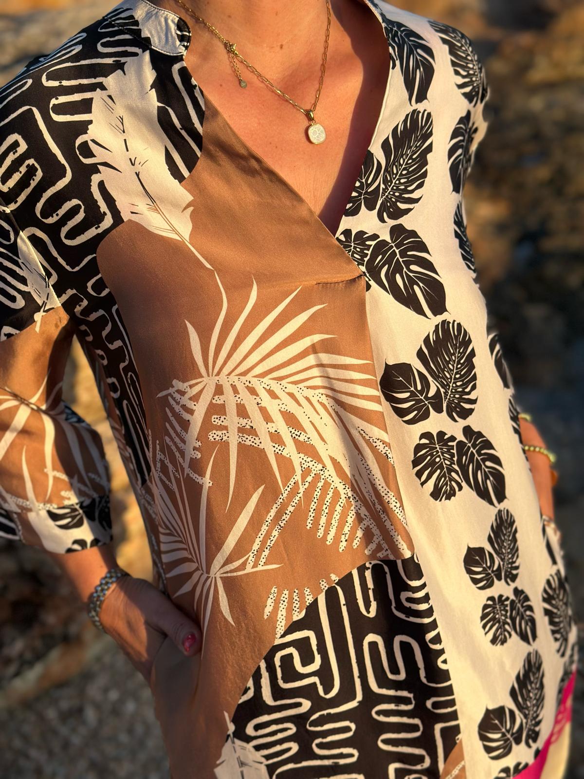 Sonnenkleid "Valentina" mit Print & Taschen - Black Palms