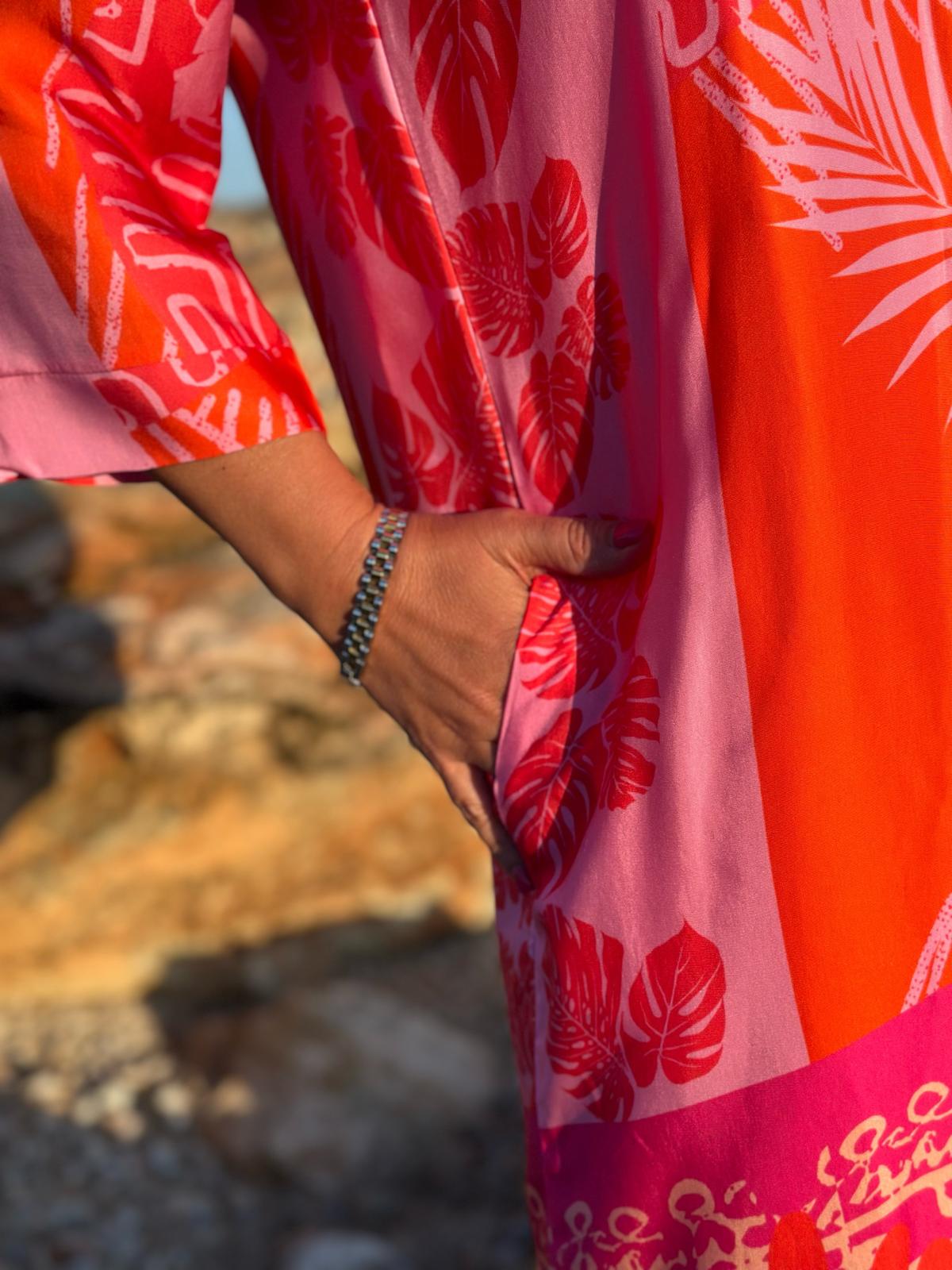 Sonnenkleid "Valentina" mit Print & Taschen - Lava Red