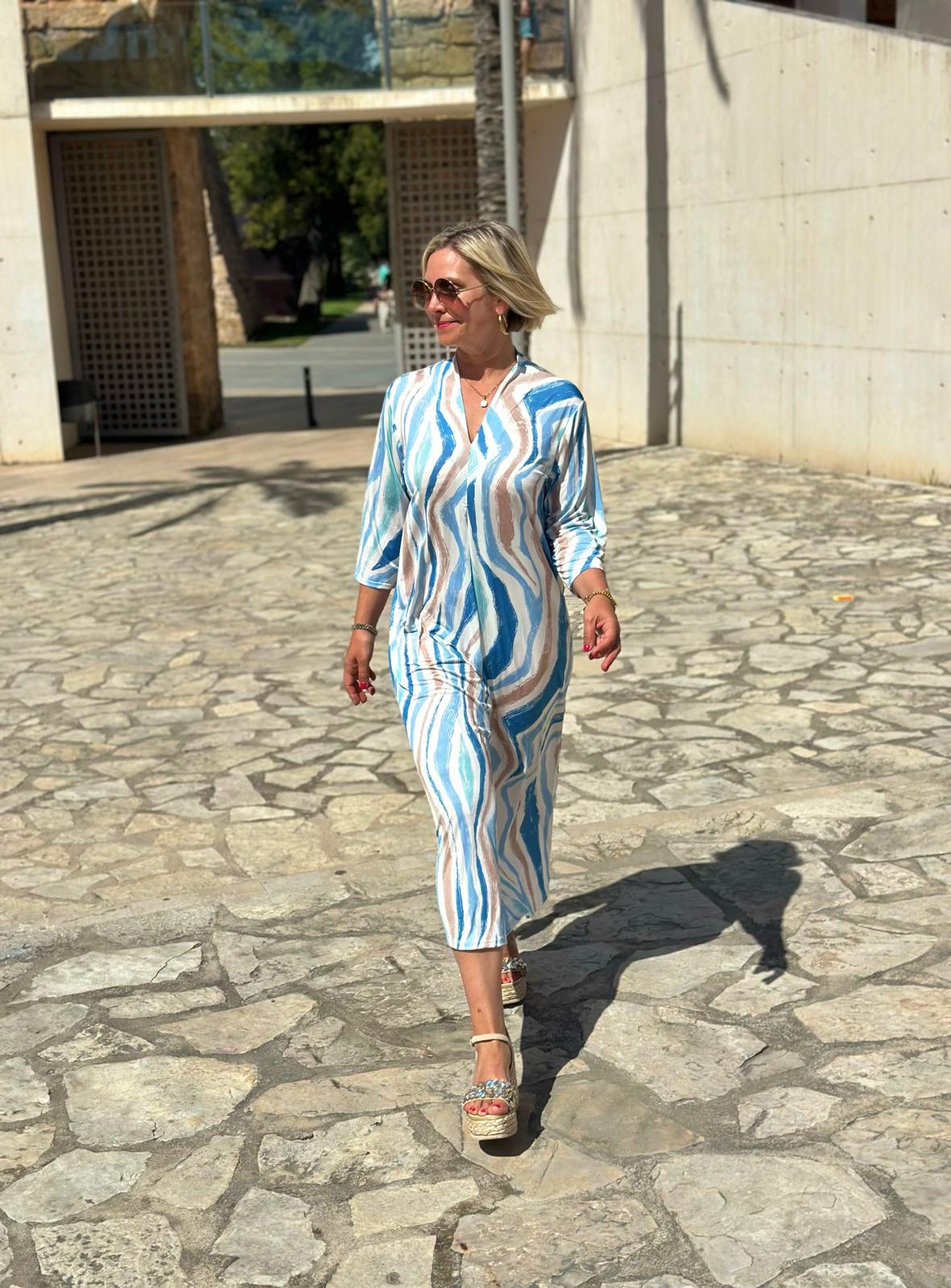 "Everyday-Chic" Maxikleid mit fließendem Muster in Summer Blue