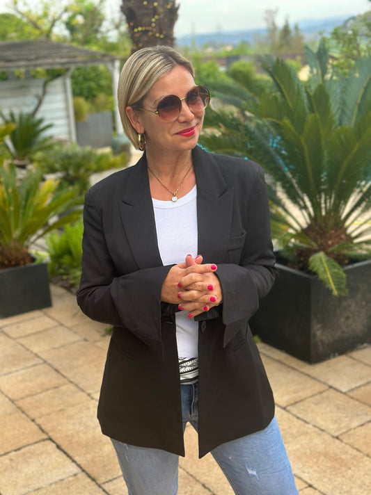 Blazer „Timeless Black“ – Elegant, Lässig, Immer Perfekt