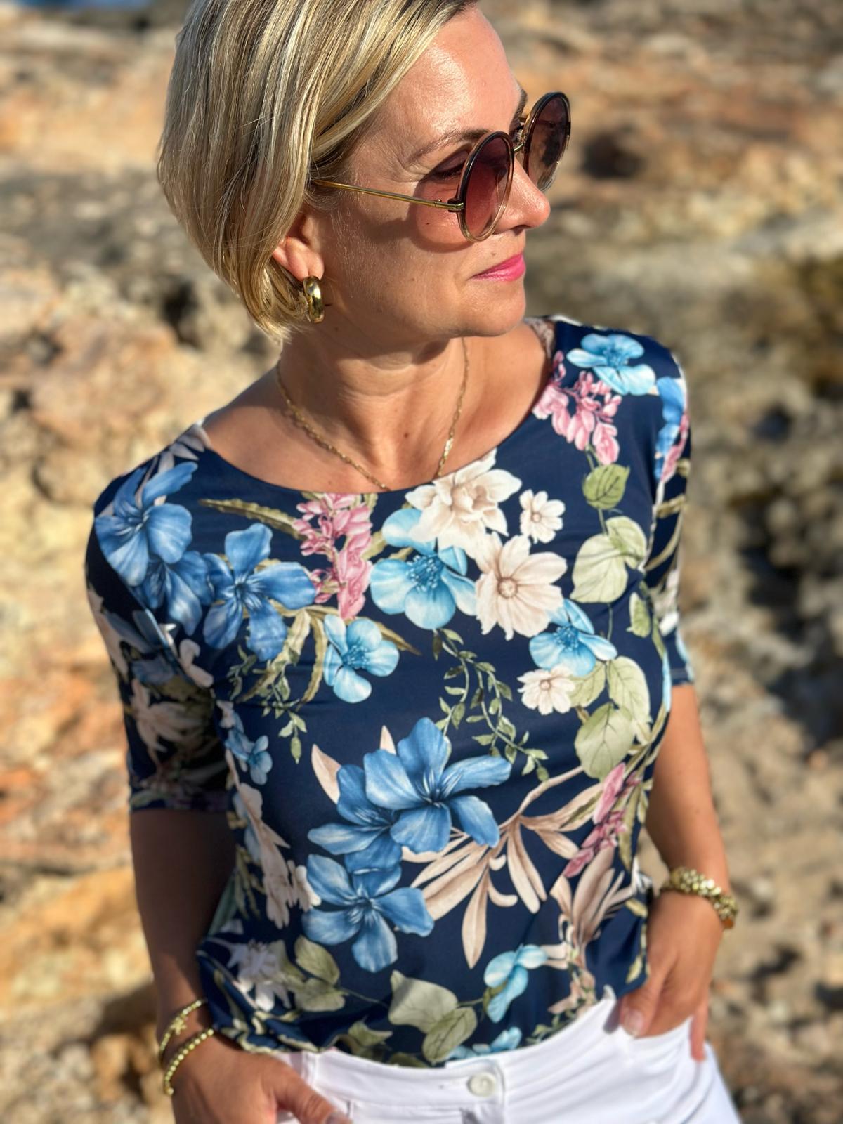 Blütenshirt „Summer Bloom“ Navy