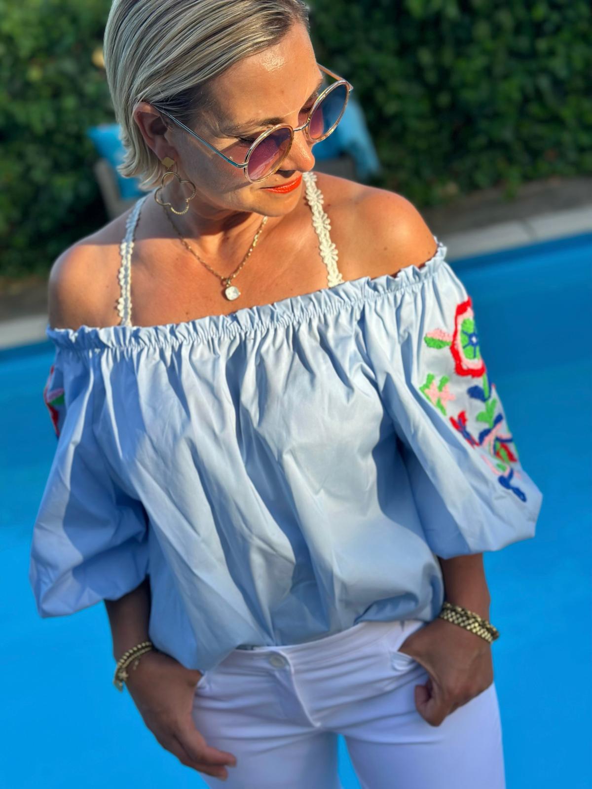 Boho Bluse „Summer Bloom“ Hellblau