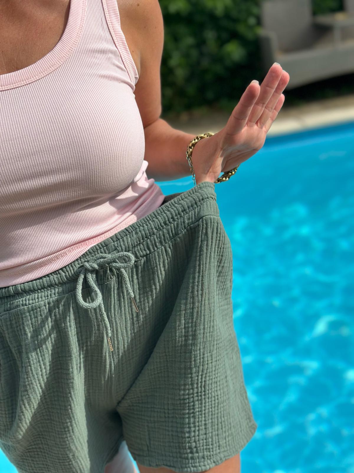 Musselin Shorts „Summer Breeze“ – Oliv