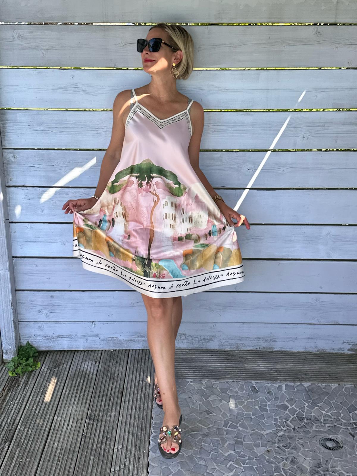 Kurzes Lieblingskleid "Mediterranean Pearl" in Rosa