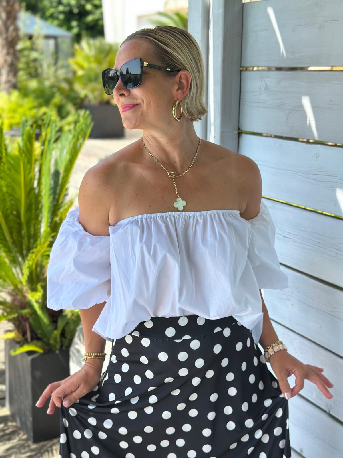 Kurze Bluse „Dolce Bianca“