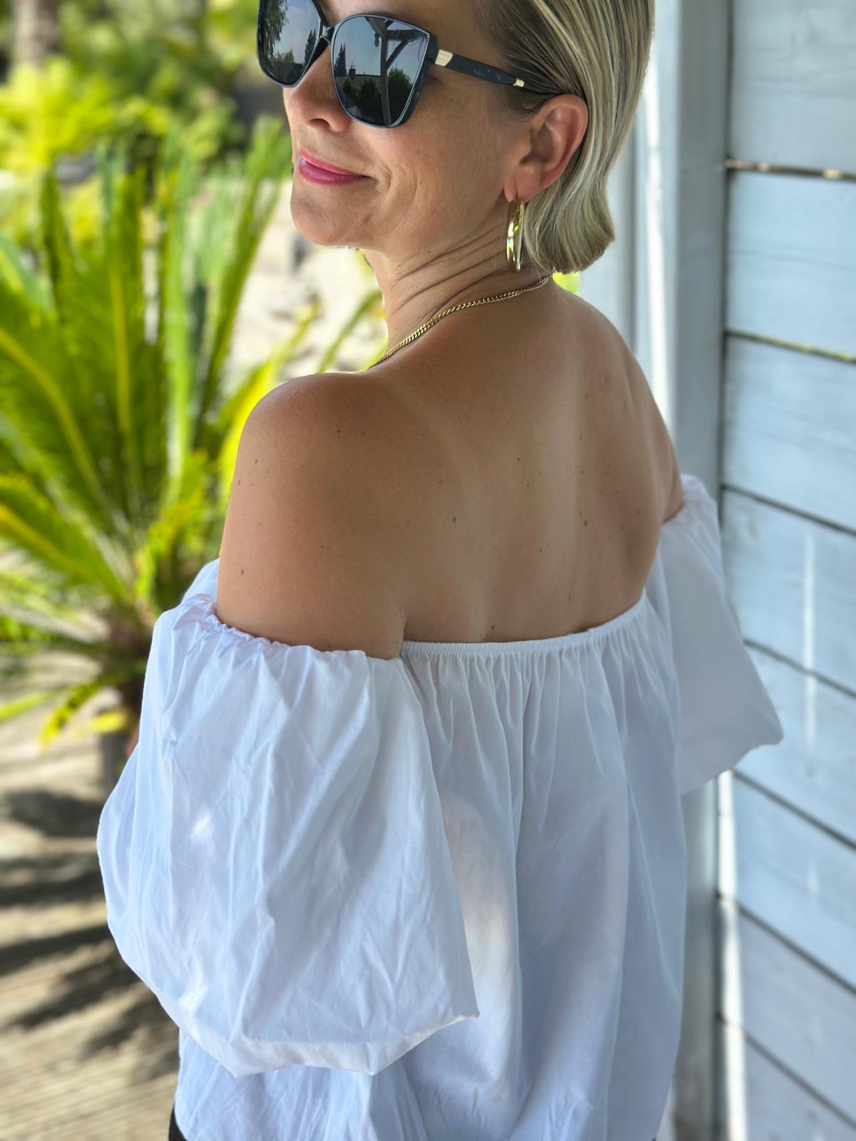 Kurze Bluse „Dolce Bianca“