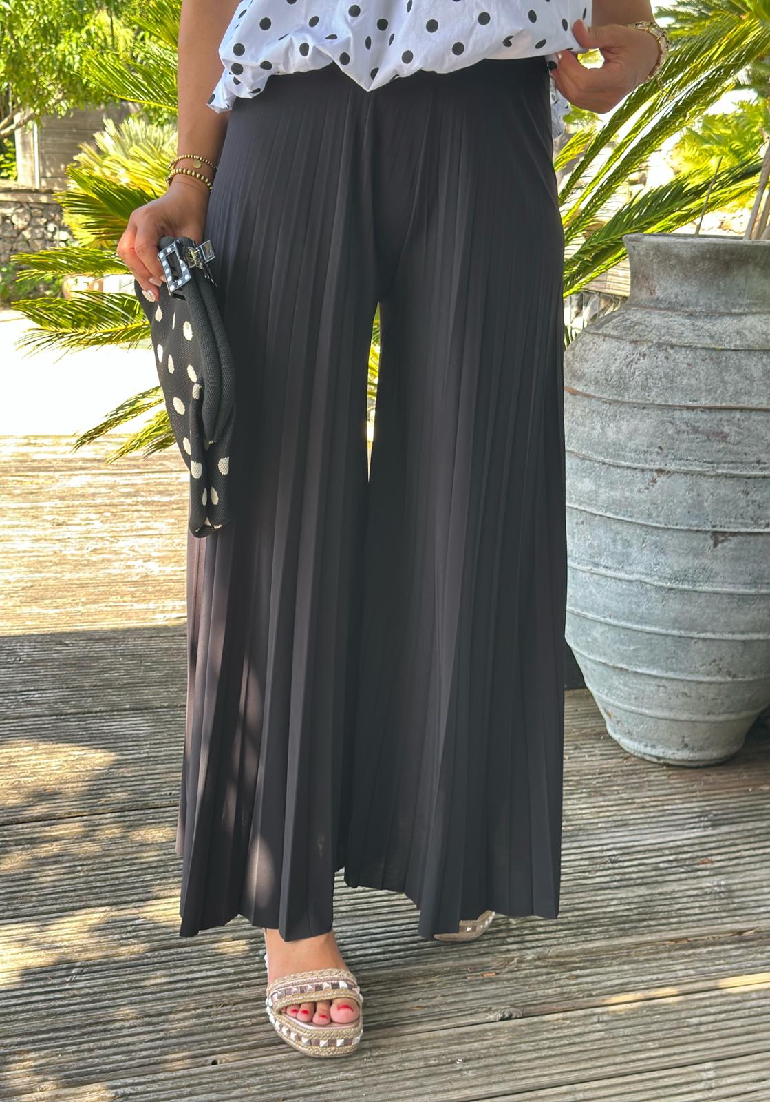Kofferhose „Capri Schwarz"