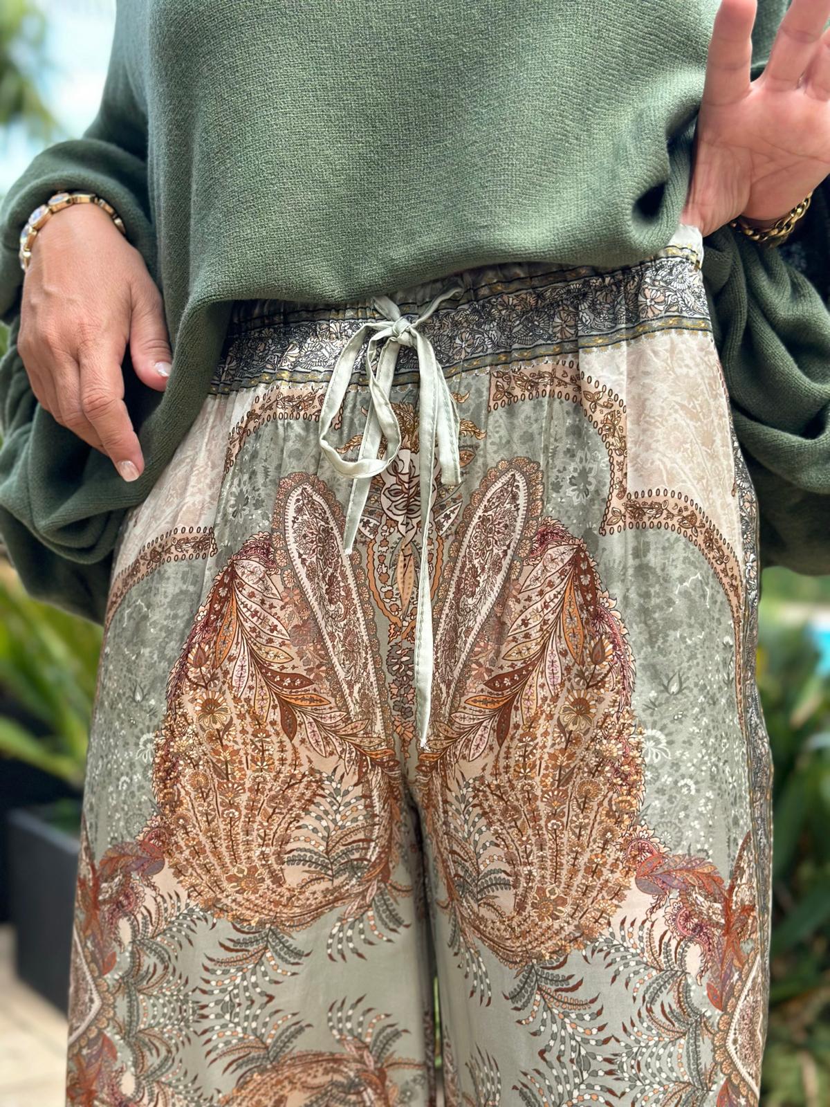 Hose "Olive Paisley"