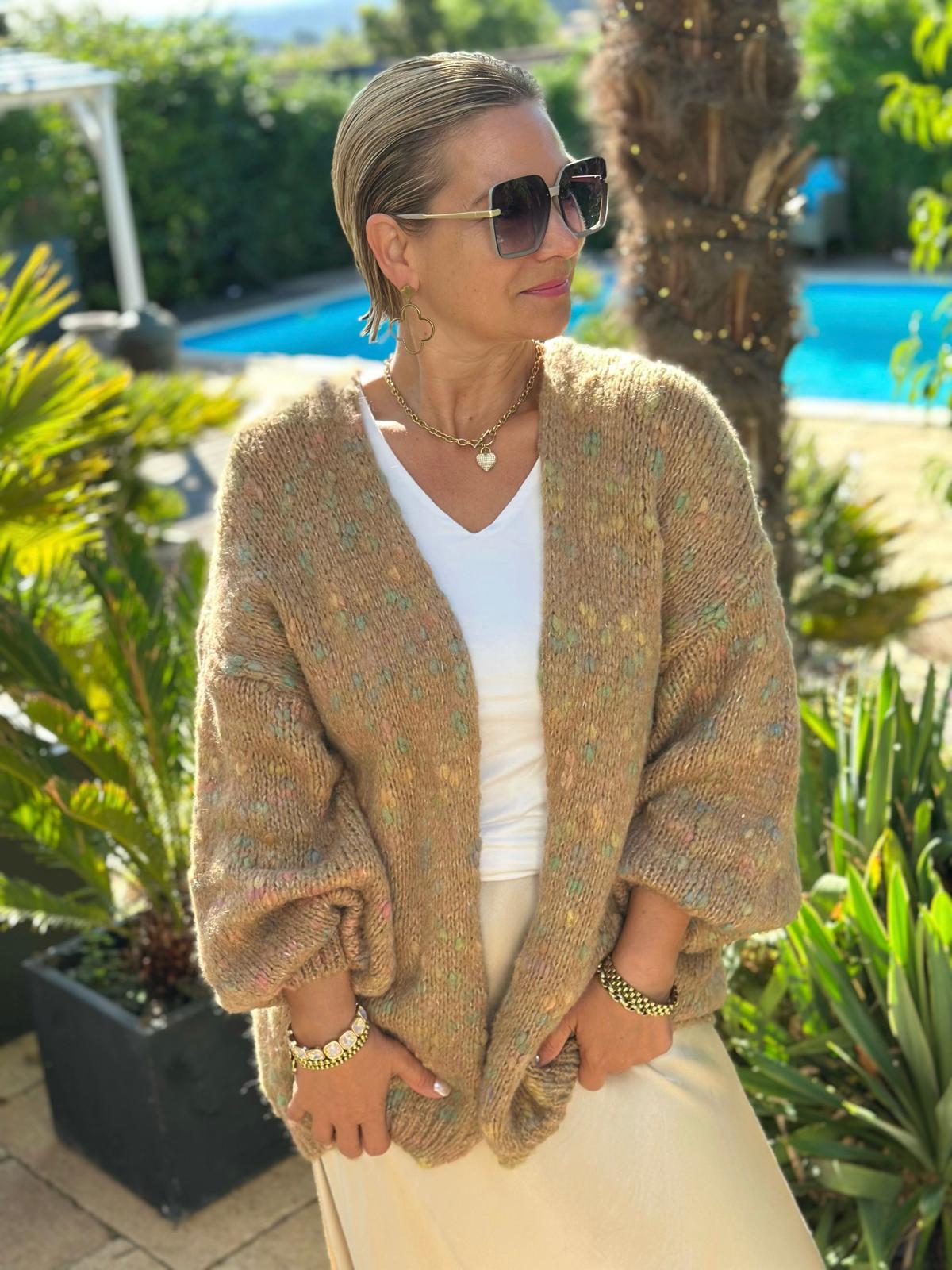 Strickjacke "Honey Oat"