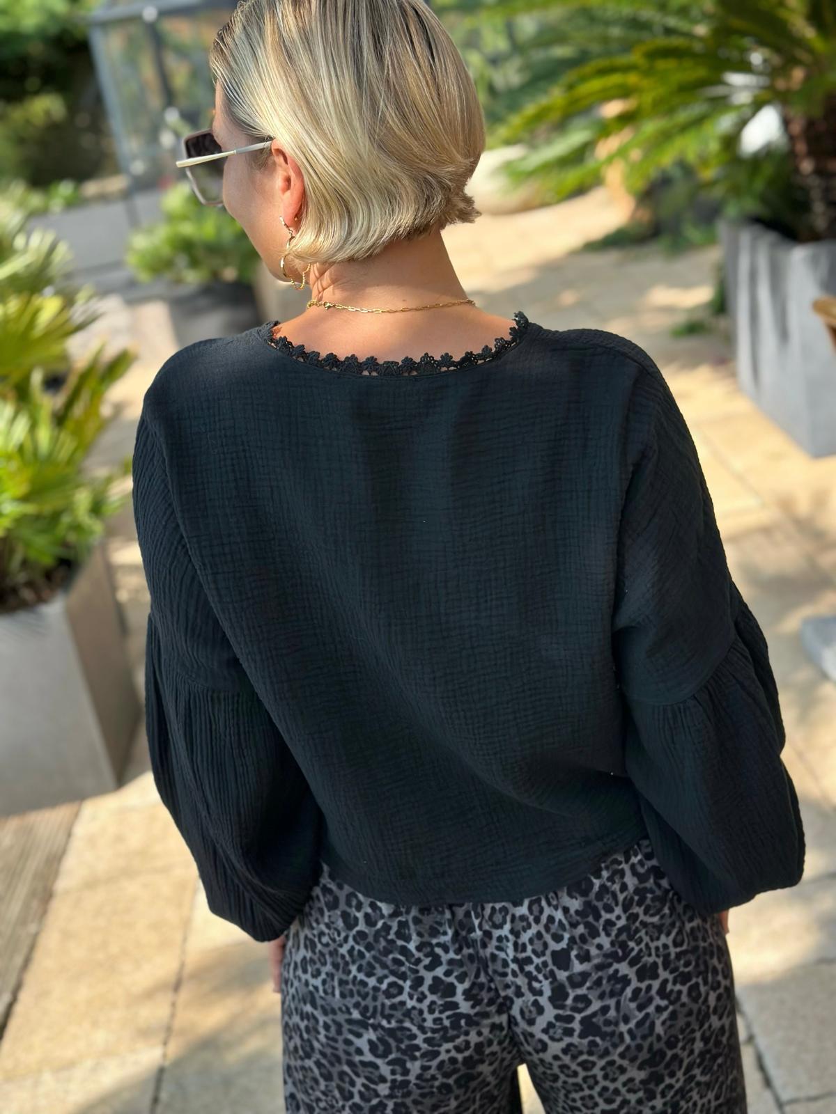 Bluse "Bella Bianca" in Schwarz