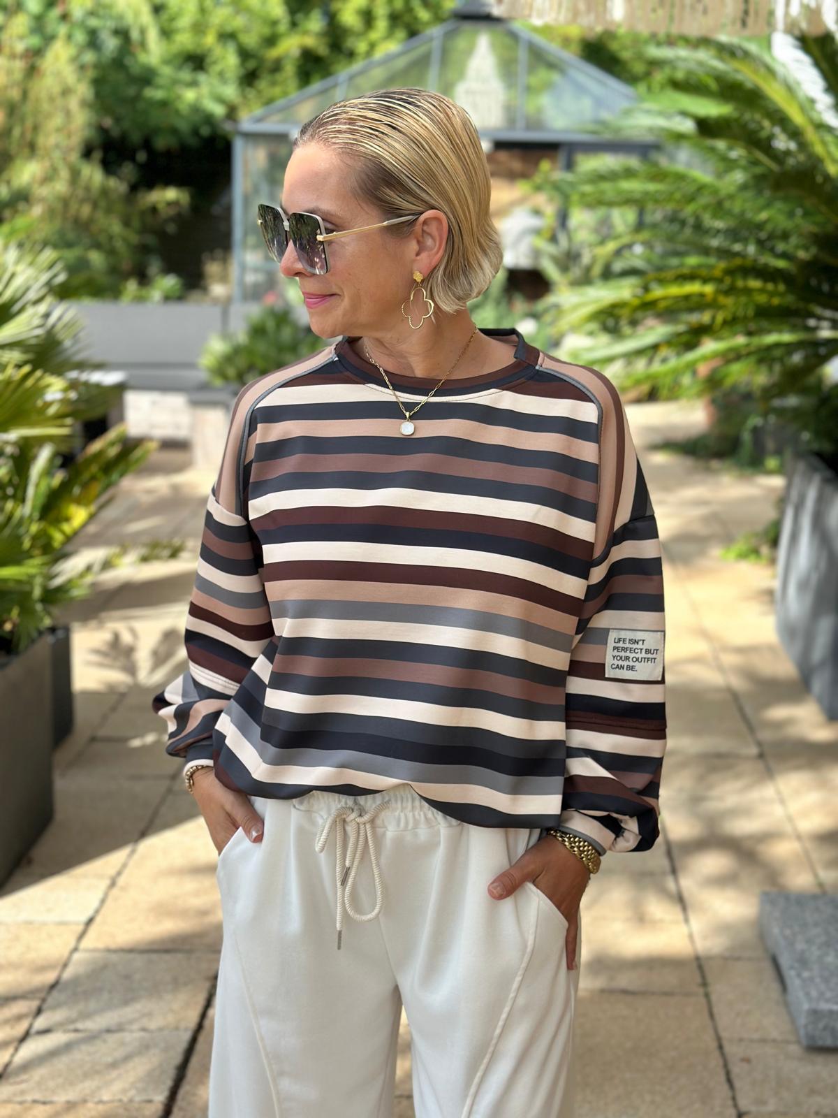 Sweatshirt "Mocha Lines" – Braun & Beige