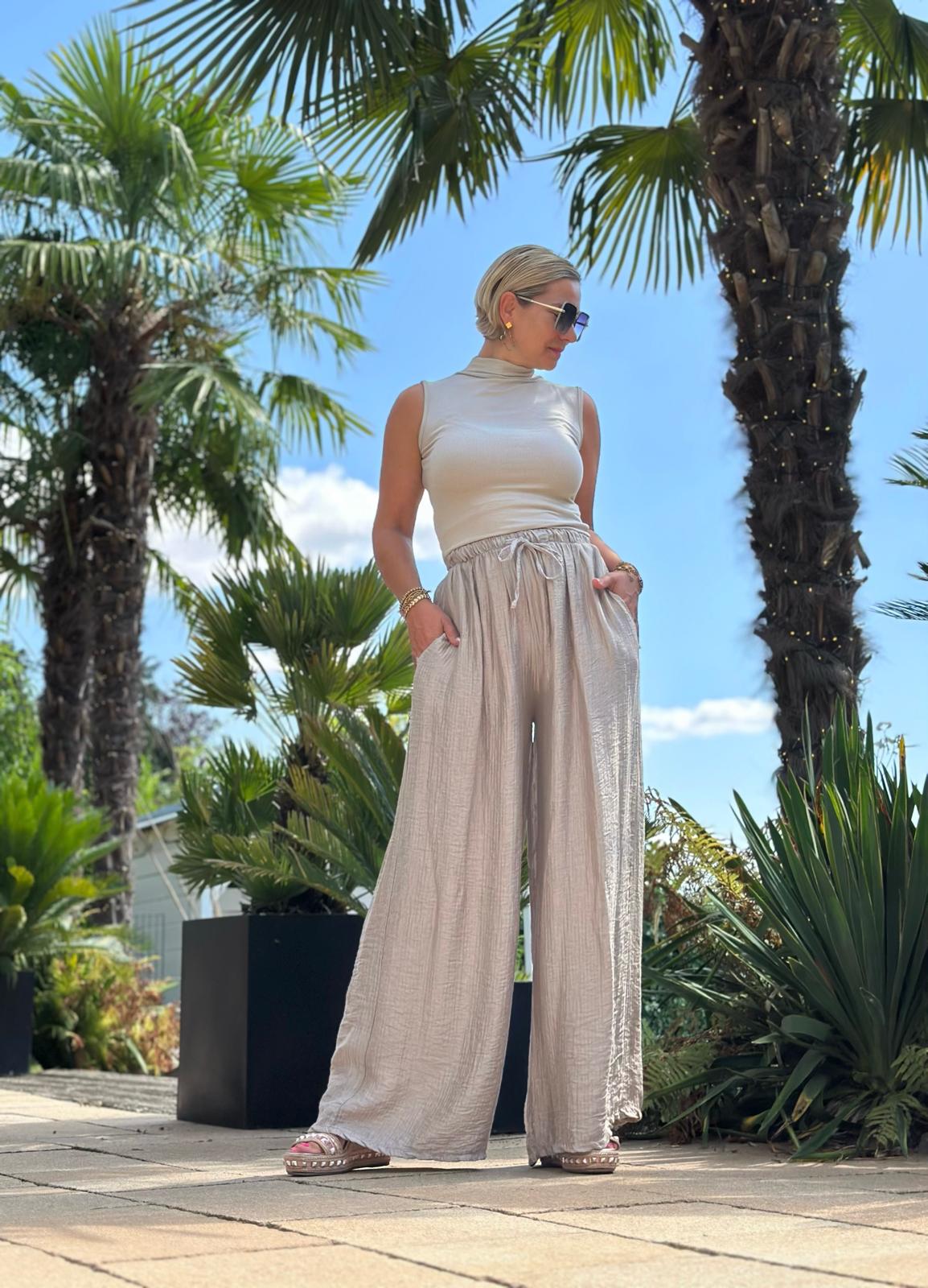 Top "Soft Touch" in Taupé