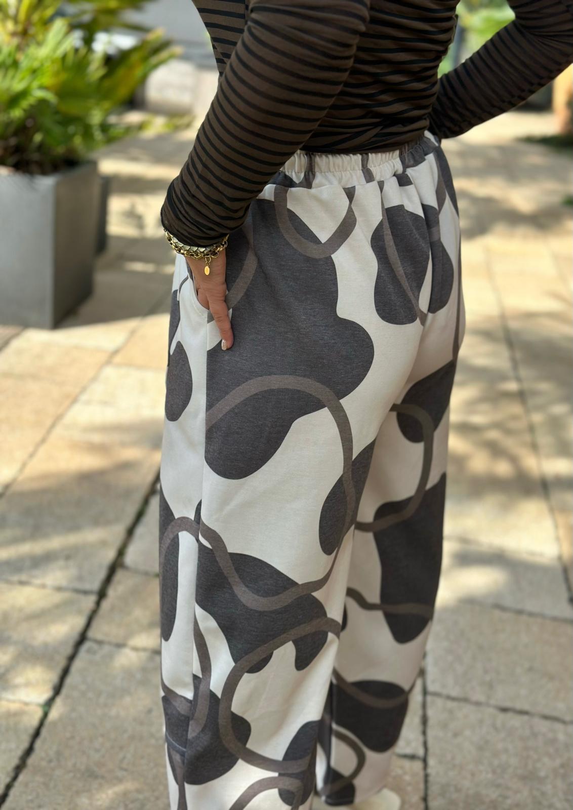 Sweatpants "Cocoa Waves"