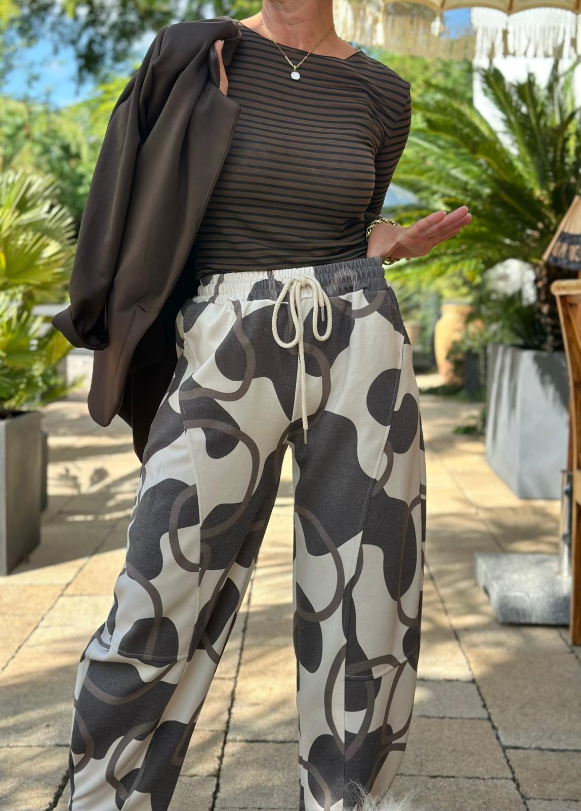 Sweatpants "Cocoa Waves"