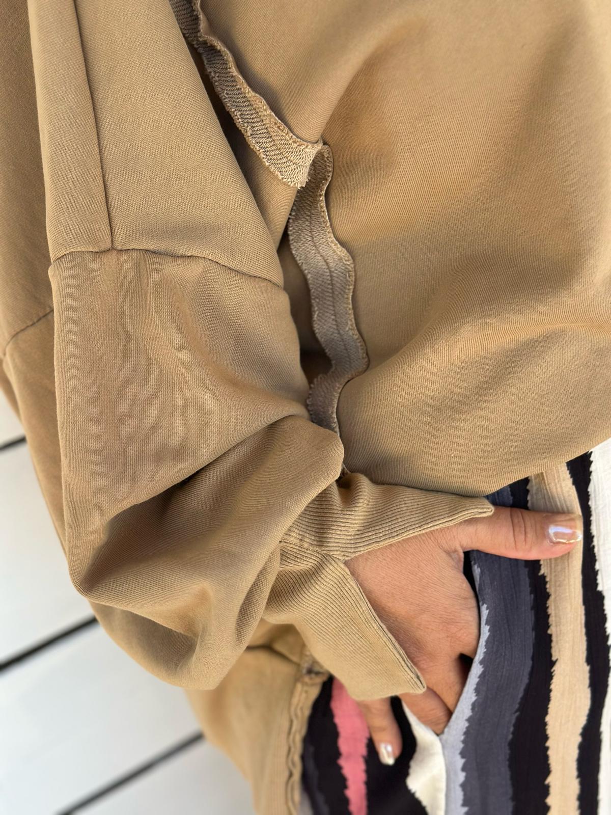HAPPY Oversize Sweatshirt – Caramel