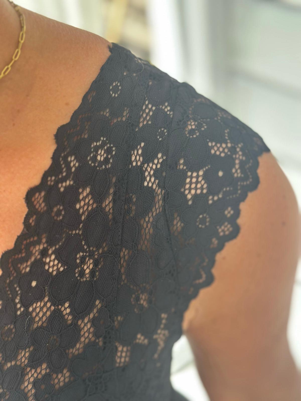 Spitzentop "Belle Époque" in Schwarz