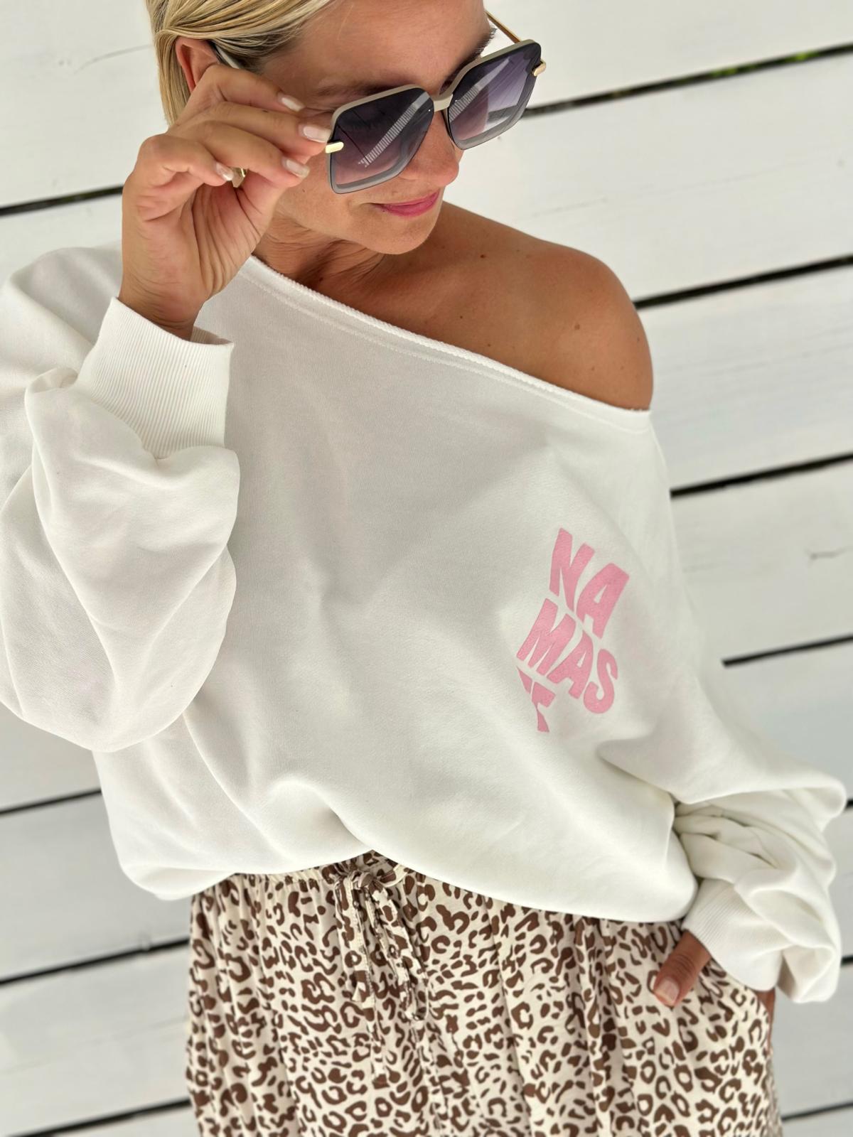 Namaste Love – Cozy Offwhite & Pink Sweatshirt