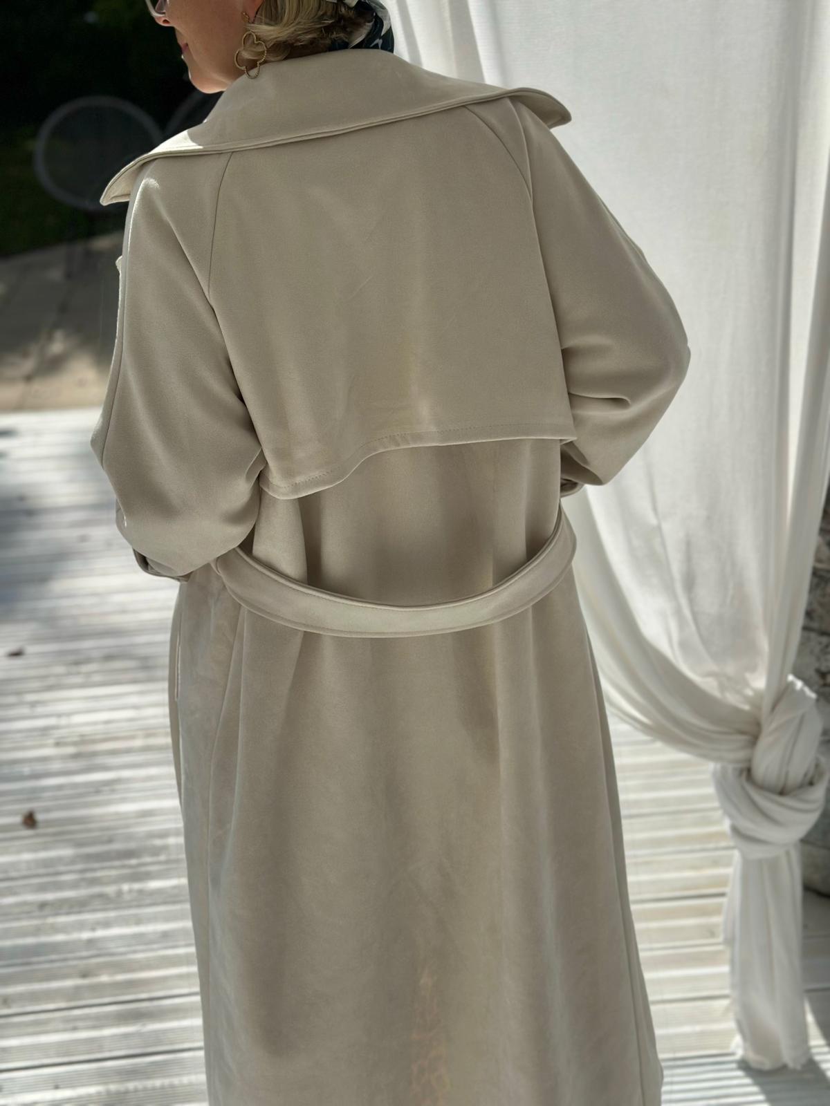 Cremé Muse – Trenchcoat in Wildleder-Optik