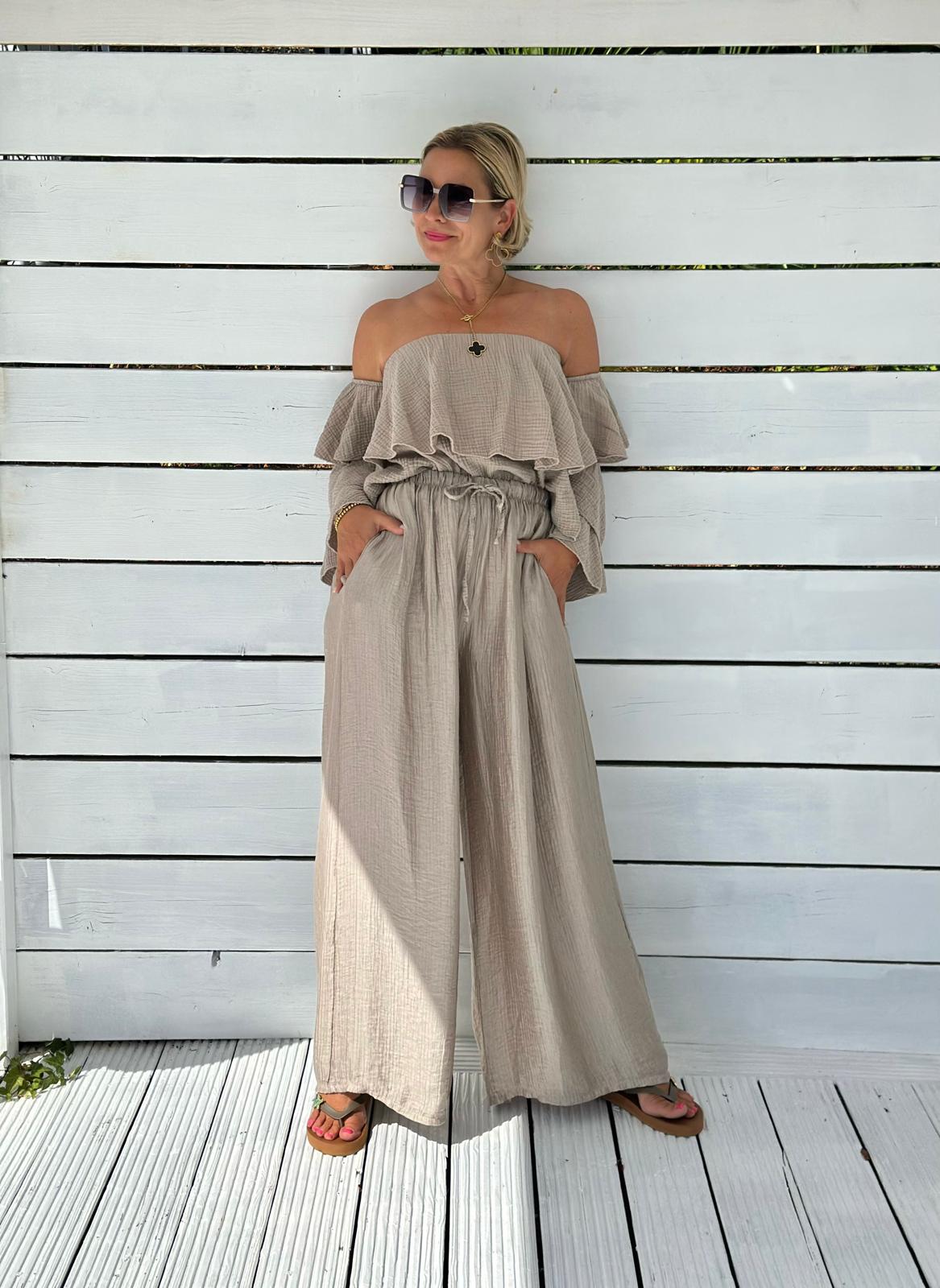 Musselin Volantbluse „Amélie“ – Taupe