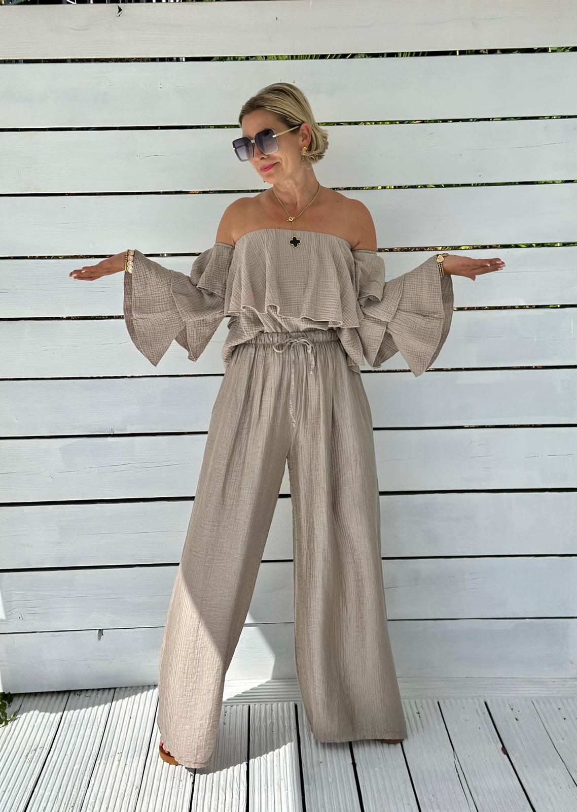 Musselin Volantbluse „Amélie“ – Taupe