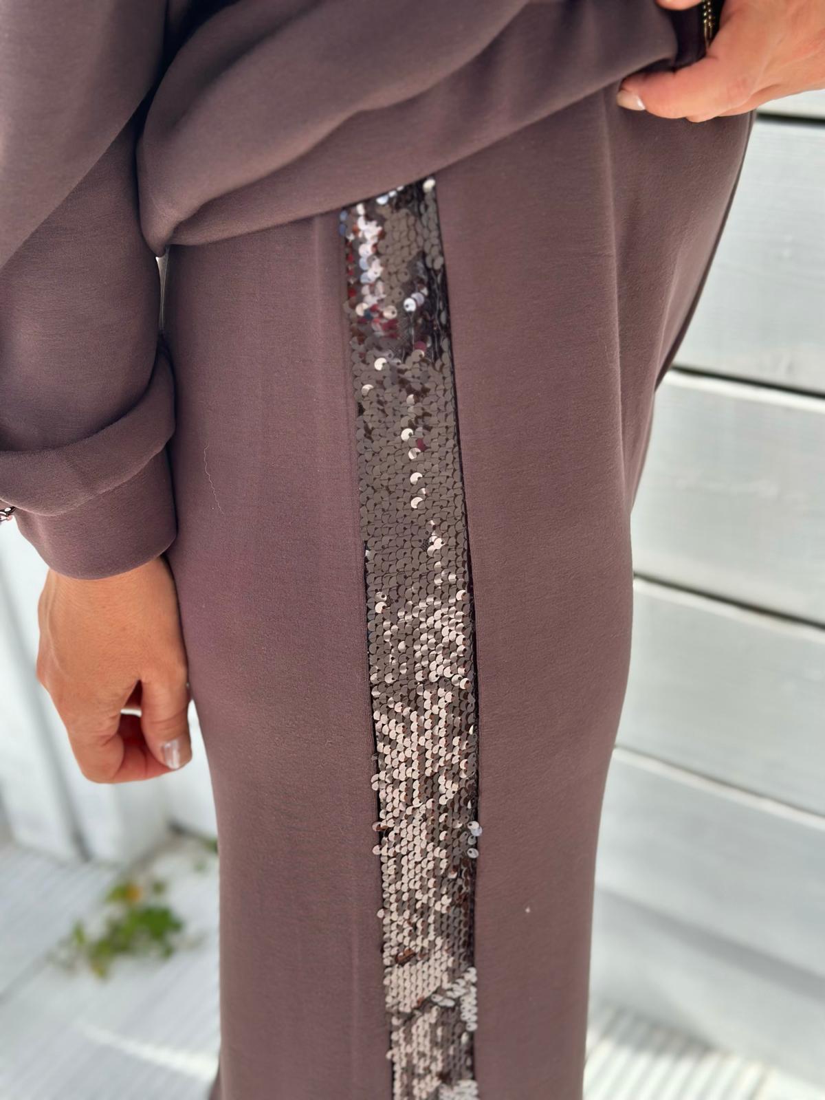 LEO & UGO Wide-Leg Hose in Schokobraun mit Paillettenstreifen