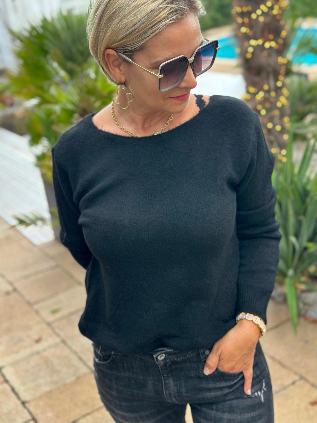Pullover „Noir Élise“ – Schwarz mit Spitzenrücken & Knotendetail