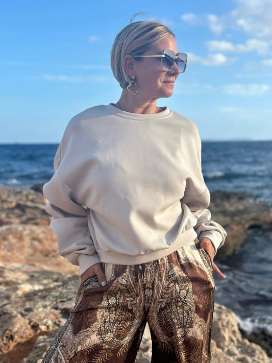 RUFFLE MOOD – Sweatshirt mit Statement-Ärmeln in Beige