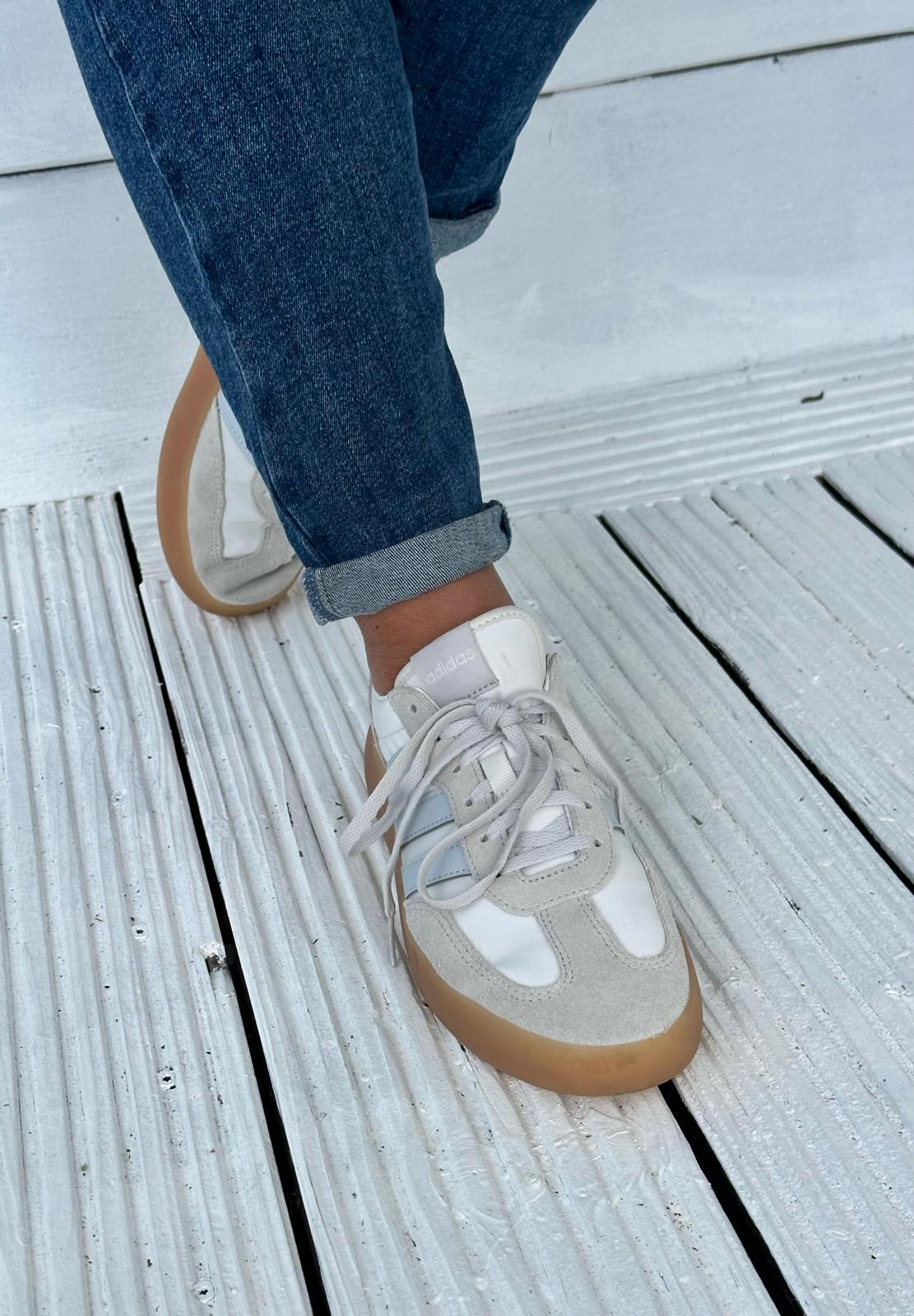 BLUE LOVE Jeans